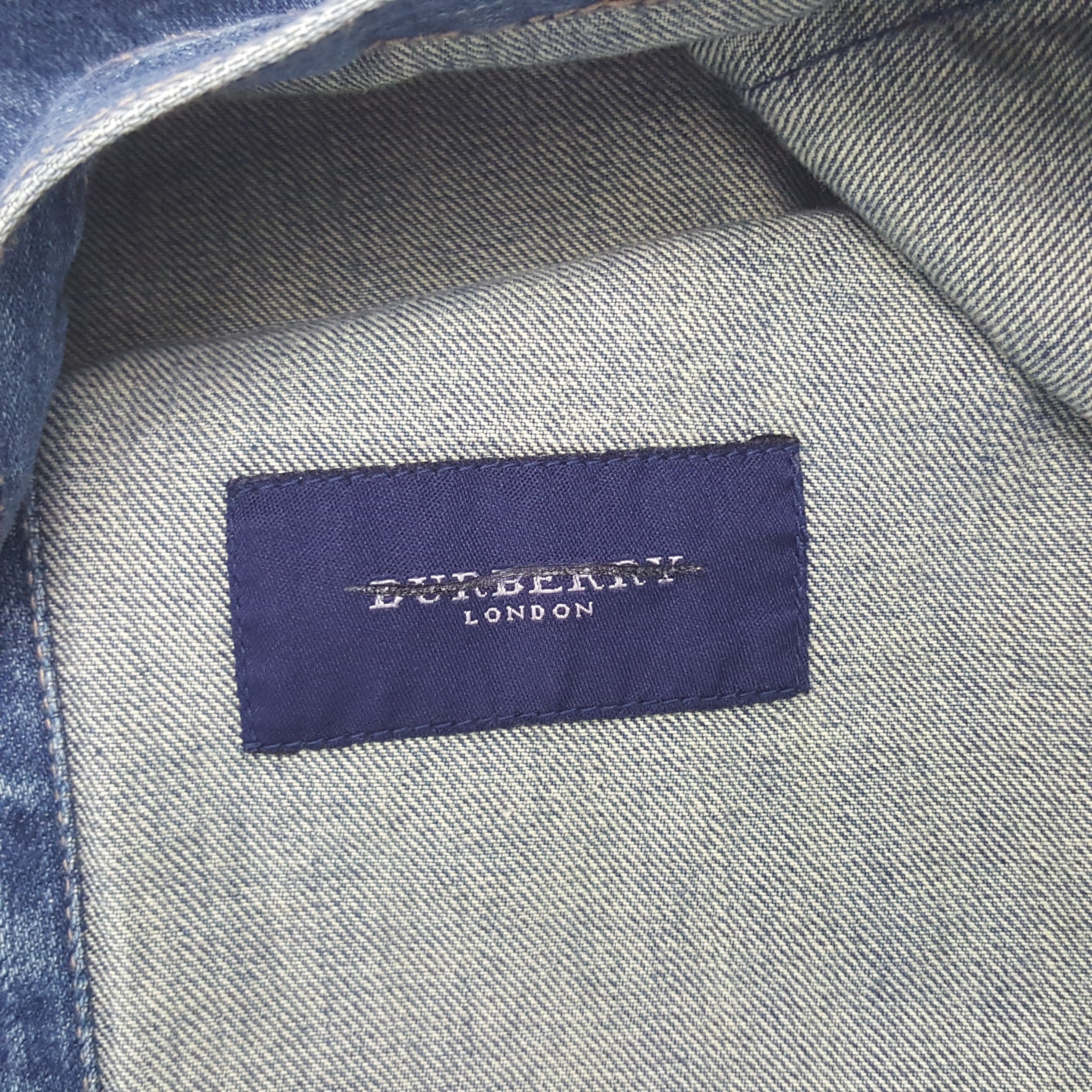 Burberry Vintage Burberry London Custom Spell Out Denim Jacket Size US S / EU 44-46 / 1 - 5 Thumbnail