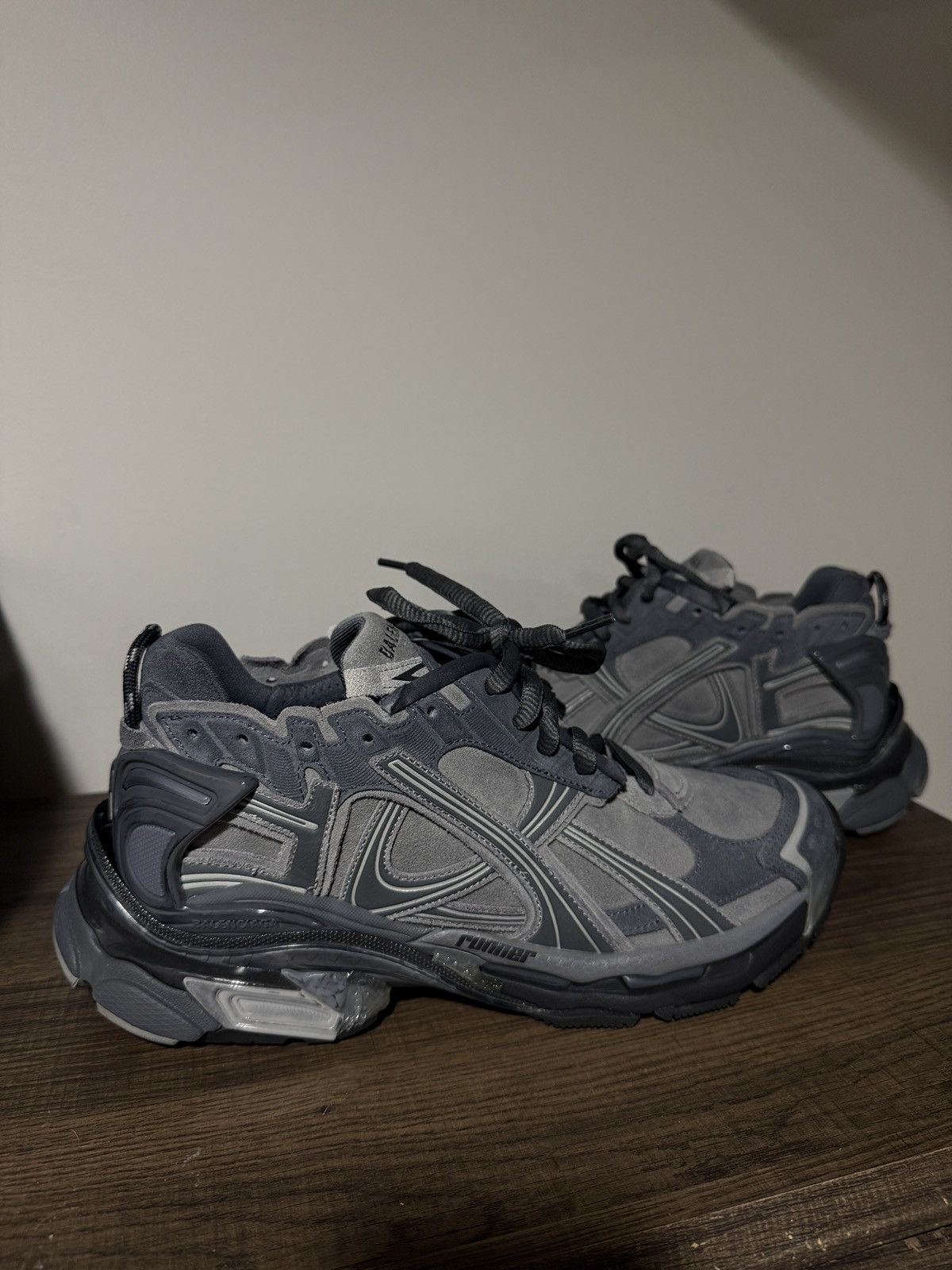 Balenciaga Nwt Balenciaga Runner Sneaker Grey Size US 10.5 / EU 43-44 - 1 Thumbnail