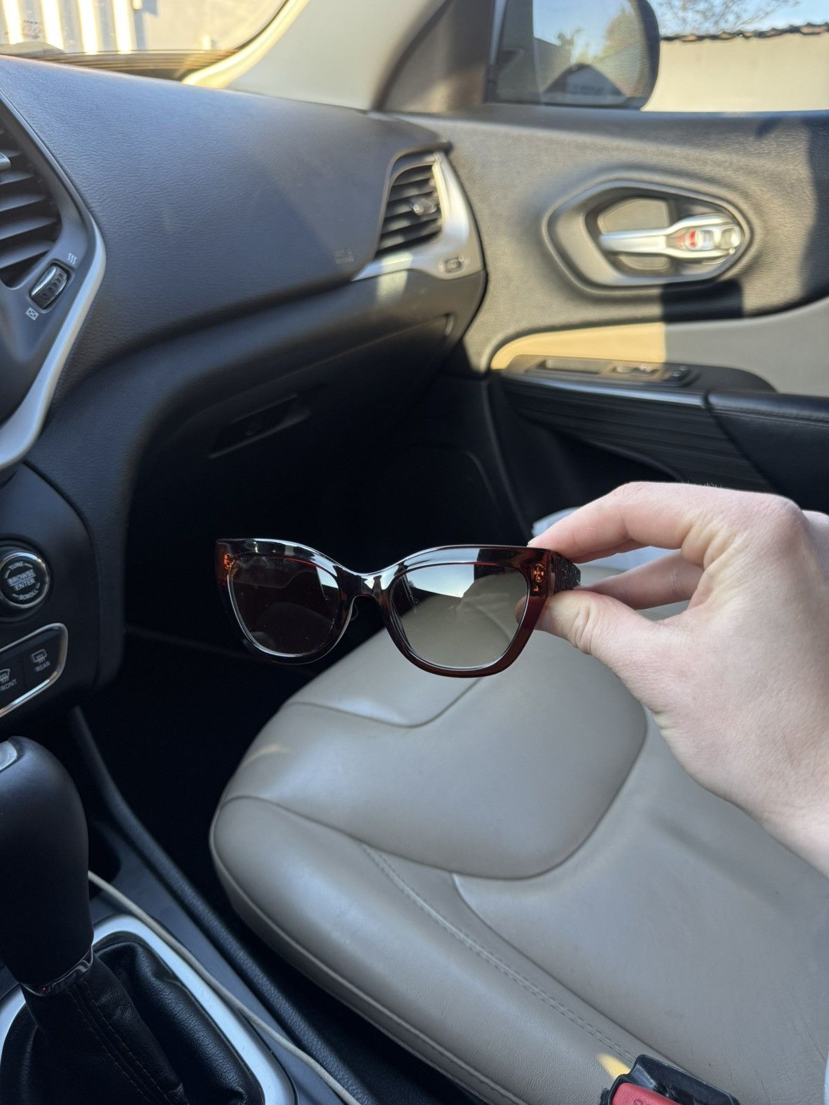 Longchamp Longchamp sunglasses cat eye Size ONE SIZE - 13 Thumbnail