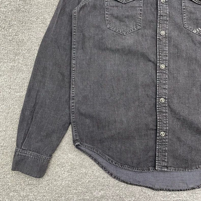 Givenchy Givenchy S size A0764 Chest Destruction logo Size US S / EU 44-46 / 1 - 5 Thumbnail
