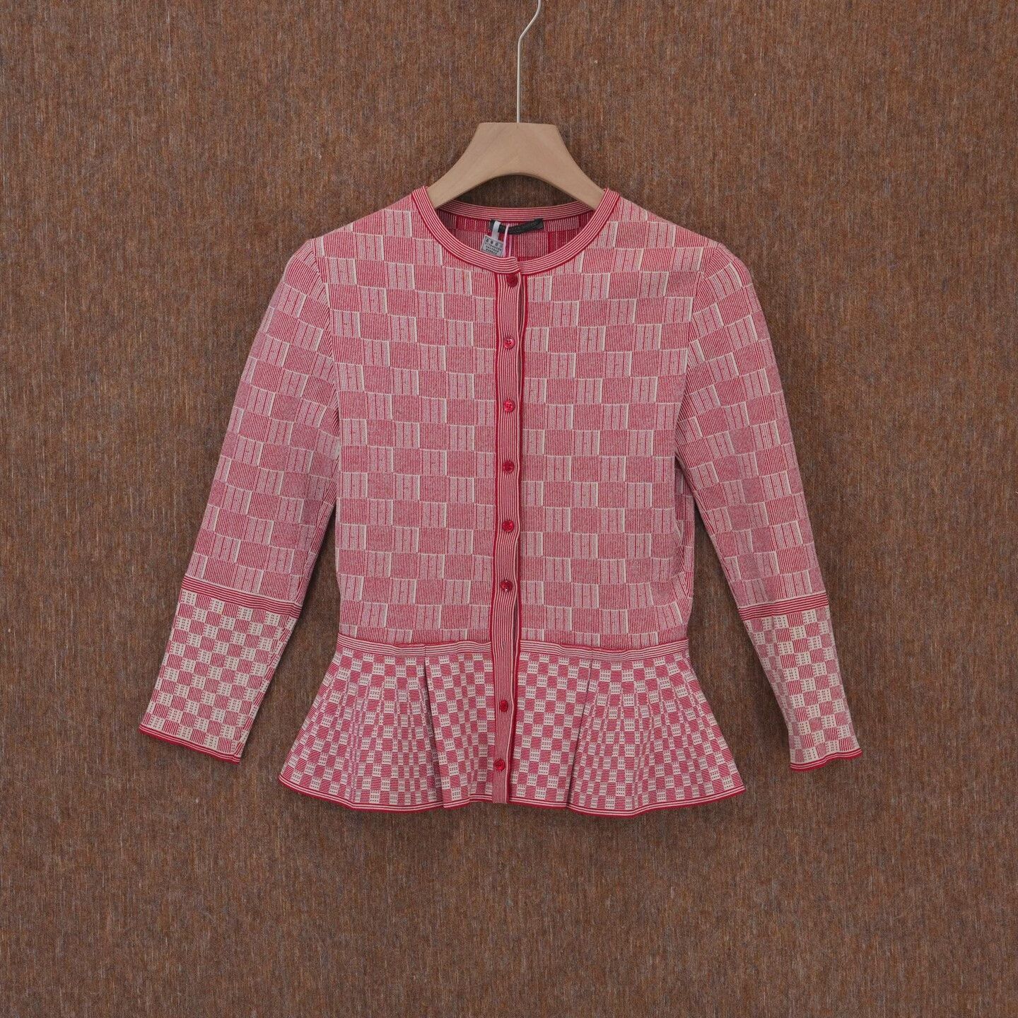 Alexander McQueen ALEXANDER MCQUEEN Red and white plaid knitted jacket| Size S / US 4 / IT 40 - 1 Thumbnail