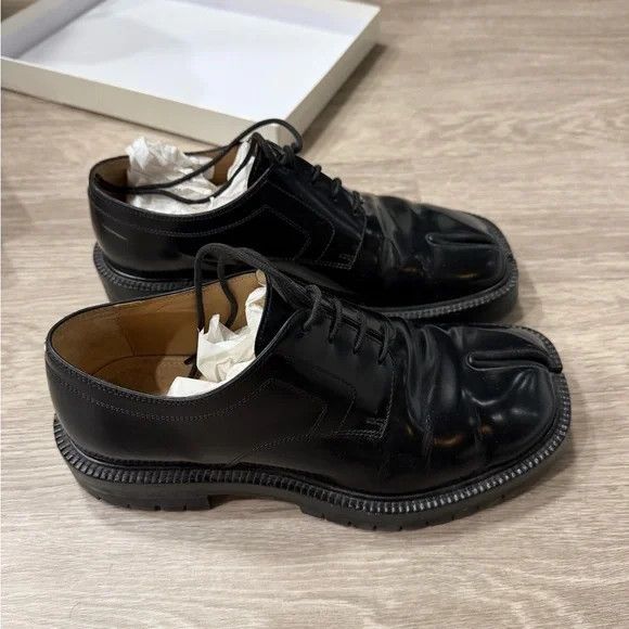 Maison Margiela Maison Margiela Men's Black Leather Shoes Size US 7 / EU 40 - 2 Thumbnail