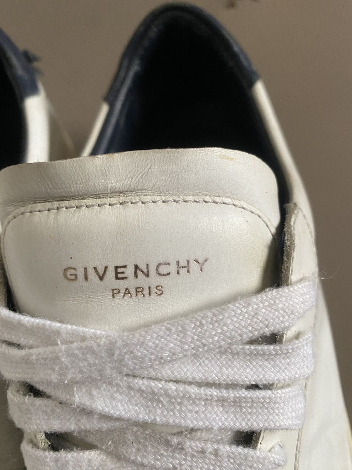 Givenchy Givenchy low top sneakers leather Size US 8.5 / EU 41-42 - 4 Thumbnail