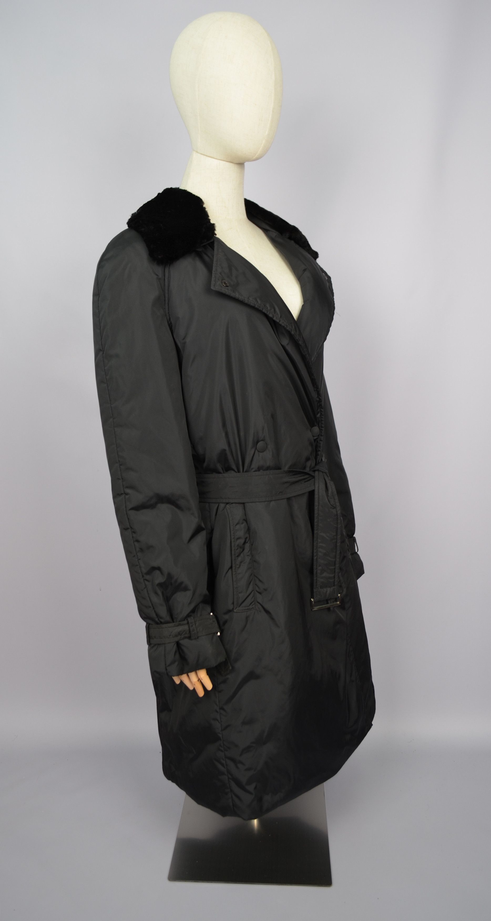 Designer × Max Mara Max Mara 'S Belted Teflon Jacket Coat Long Nutria Fur Size L Size L / US 10 / IT 46 - 16 Thumbnail