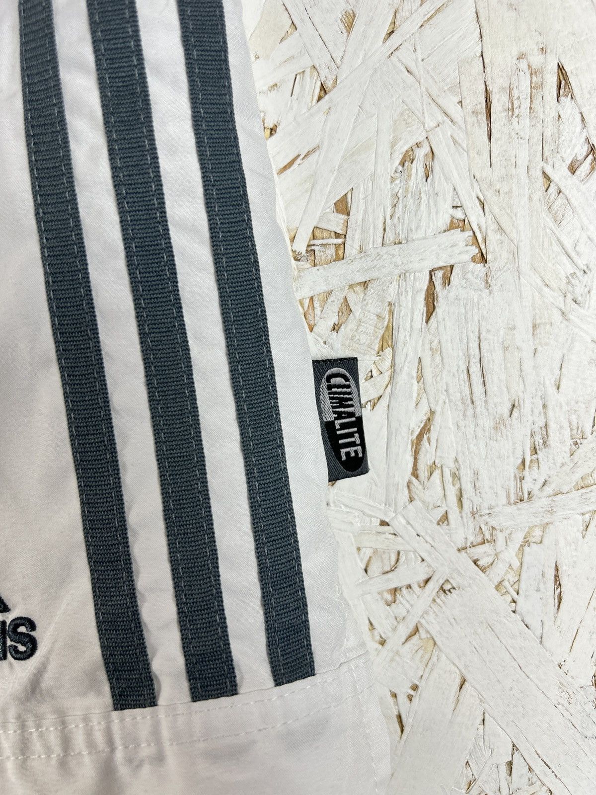 Adidas Vintage Adidas Fc Bayern Munchen 2002/03/04 Away Kit Shorts Size US 28 / EU 44 - 5 Thumbnail