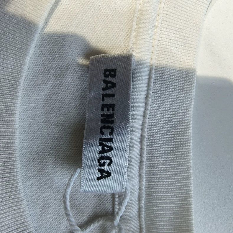 Balenciaga Balenciaga White round neck short short sleeve Size US M / EU 48-50 / 2 - 3 Thumbnail