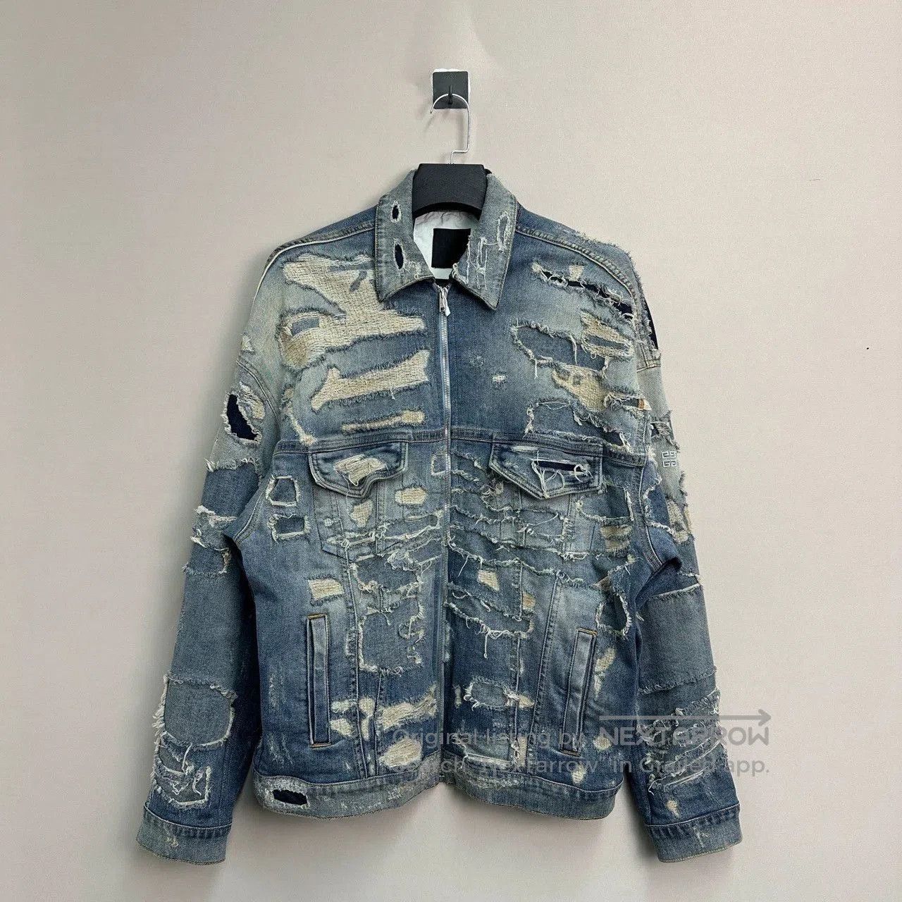 Givenchy givenchy distressed denim jacket size s. Size US S / EU 44-46 / 1 - 1 Thumbnail