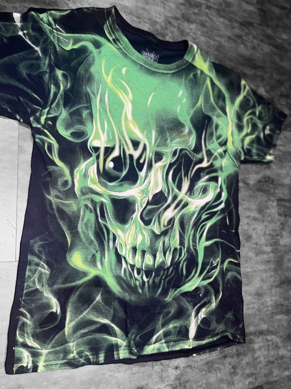 Vintage “ Green Skull” T shirt Size US M / EU 48-50 / 2 - 2 Thumbnail