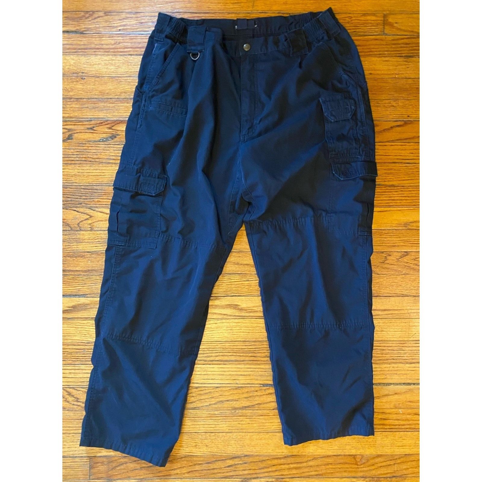 5.11 5.11 Tactical Pants Men’s 38 X 30 Navy Cargo Size US 38 / EU 54 - 1 Thumbnail