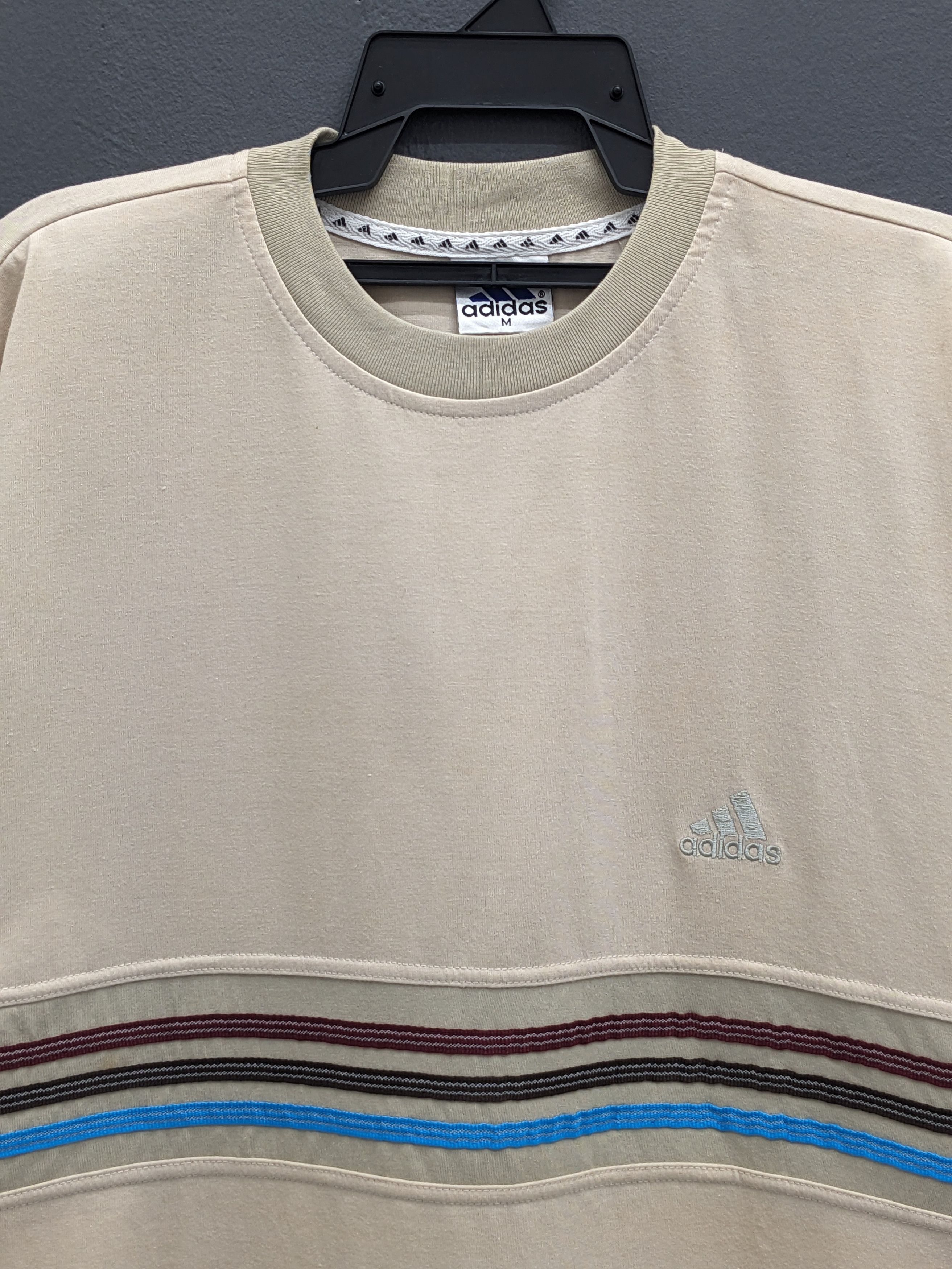 Adidas VINTAGE 90s ADIDAS TSHIRT Size US M / EU 48-50 / 2 - 3 Thumbnail