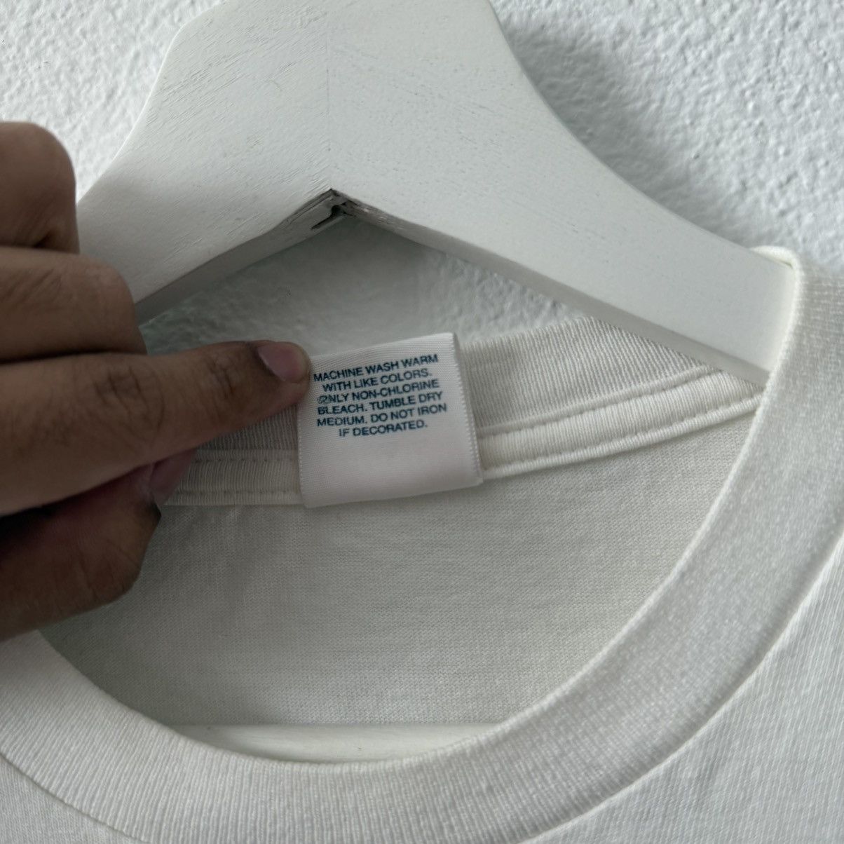 Supreme Supreme Men's White T-shirt Size US L / EU 52-54 / 3 - 5 Thumbnail