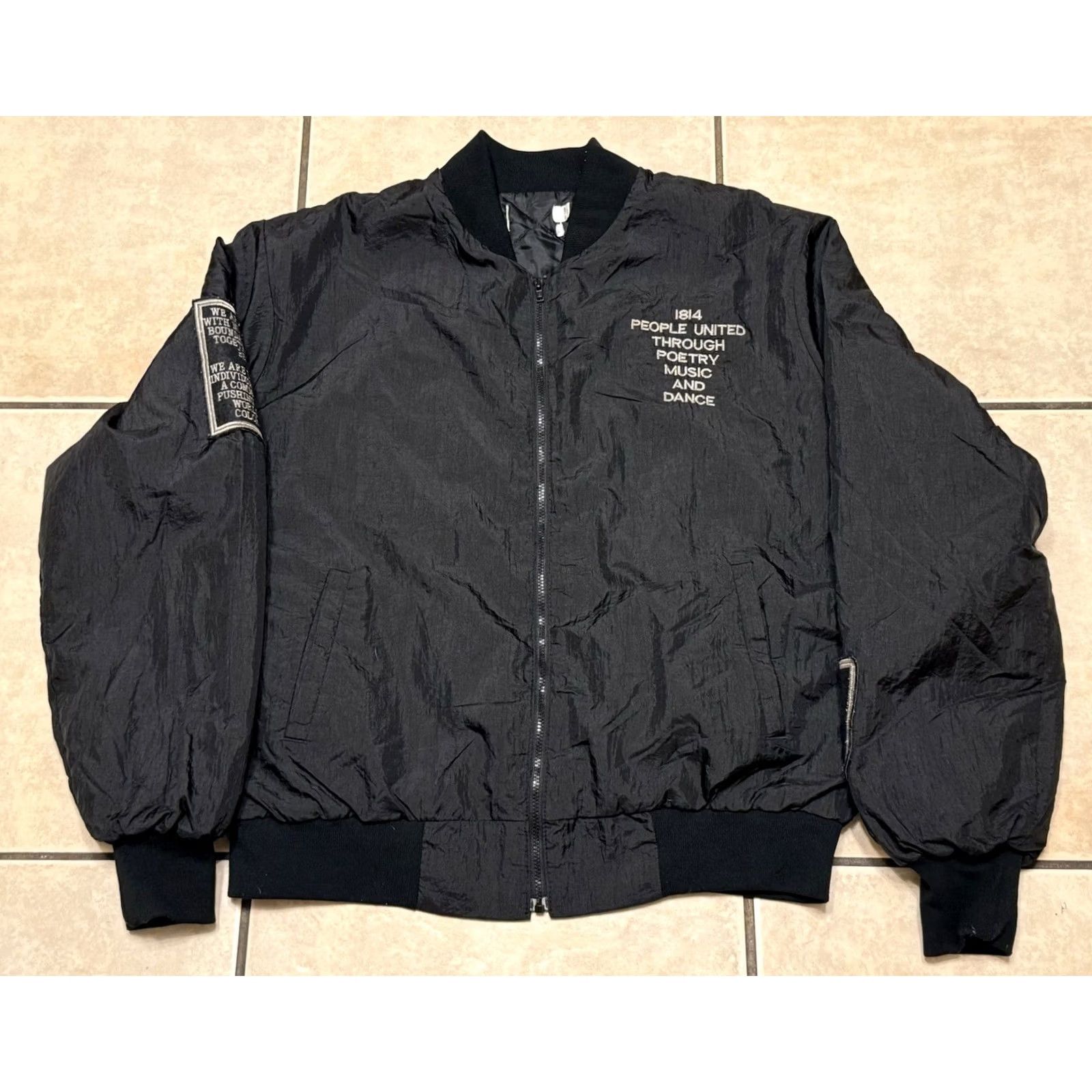 Rhythm VINTAGE Janet Jackson Rhythm Nation Tour Jacket L/XL Windbreaker Black 90s Music Band Embroidered Logo Full Zip Womens/Mens Size US L / EU 52-54 / 3 - 2 Thumbnail