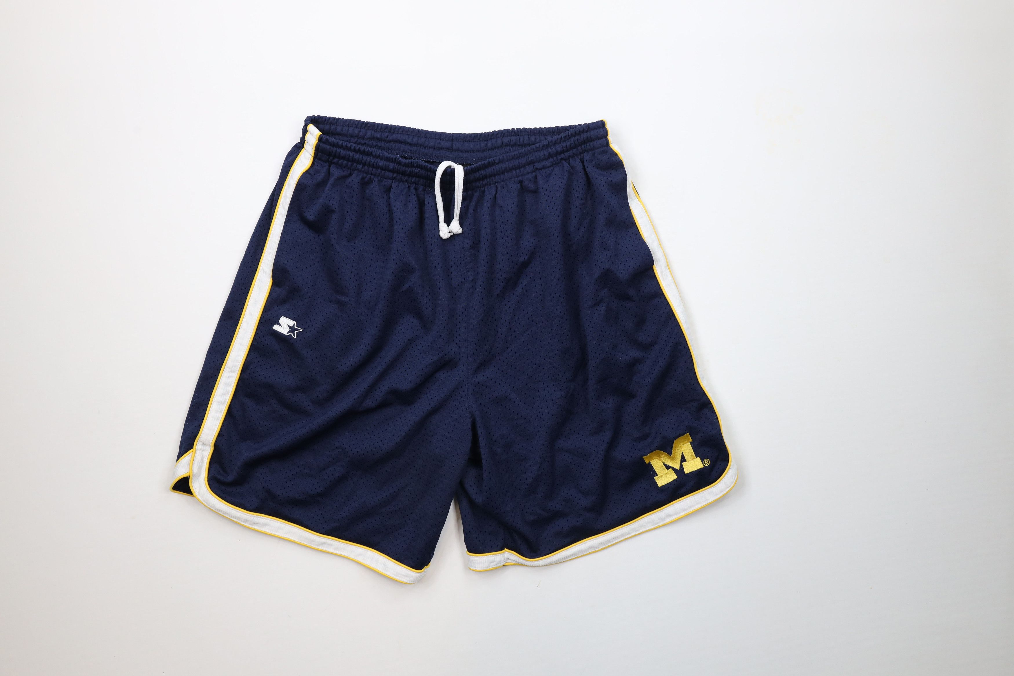 Starter × Vintage Vintage 90s Starter Heavyweight University of Shorts Size US 34 / EU 50 - 1 Thumbnail
