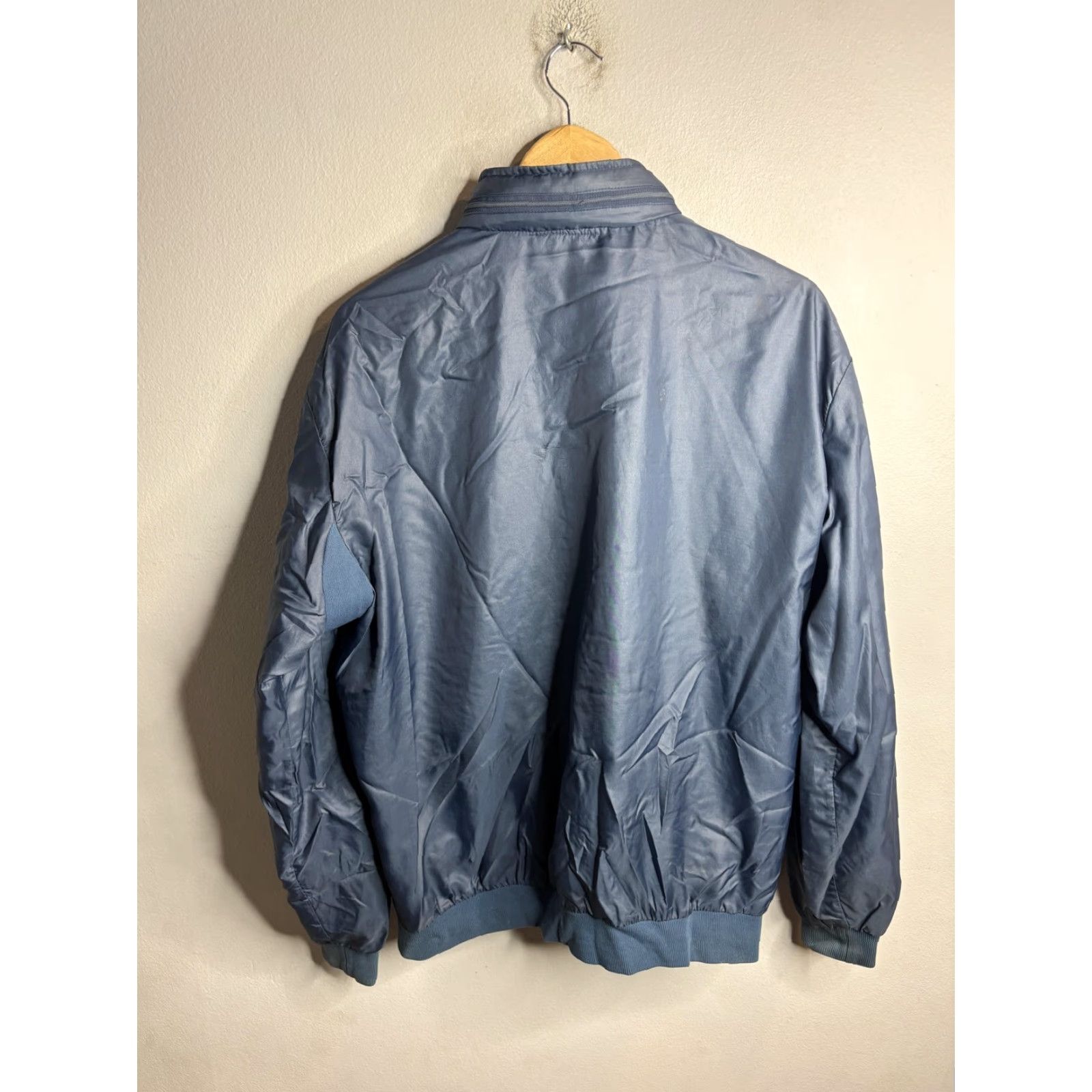 Lacoste Lacoste Jacket XL Blue Nylon Full Zip Windbreaker Mens with Logo Casual Windbreaker Size US XL / EU 56 / 4 - 4 Thumbnail