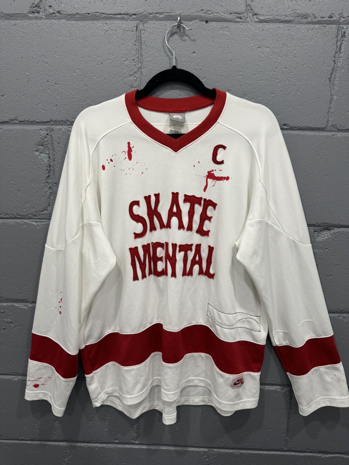 Vintage RARE Nike Skate Mental Bloody Jersey Size Large Size US L / EU 52-54 / 3 - 1 Thumbnail