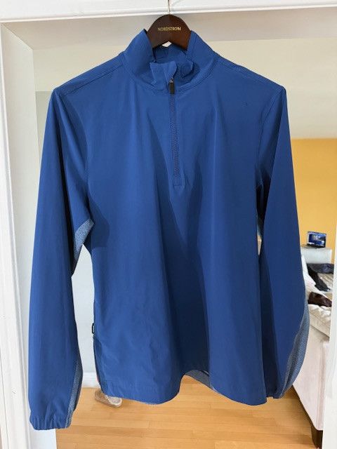 Lululemon outer layer Quarter Zip - Men's Medium