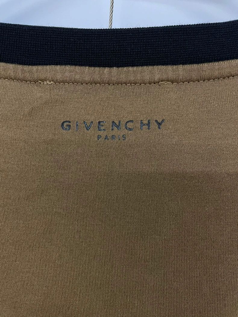 Givenchy Givenchy Red Sleeve Short Sleeve Shirt Size US S / EU 44-46 / 1 - 4 Thumbnail