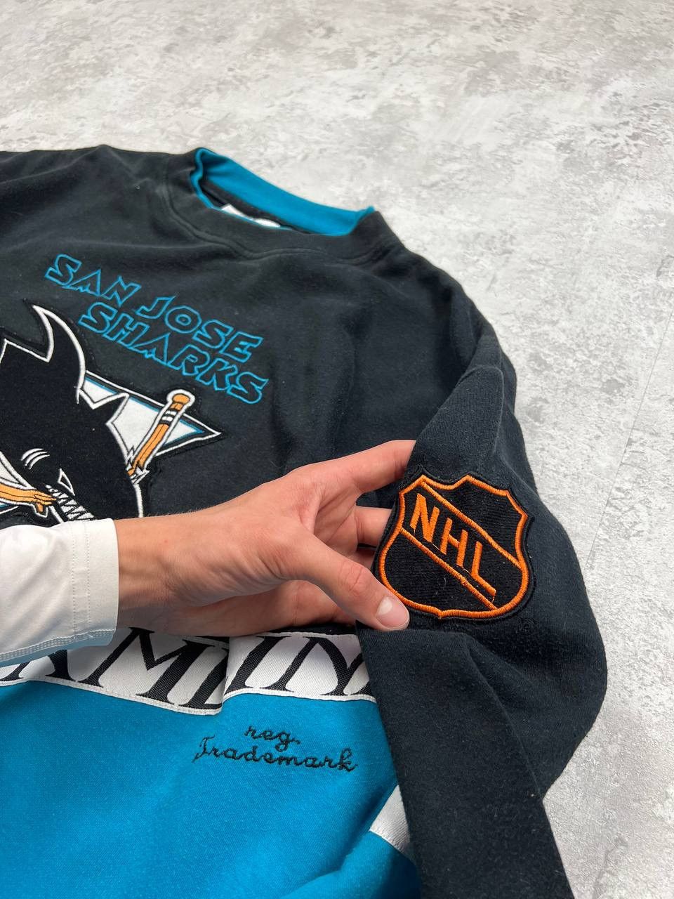 NHL Vintage San Jose Sharks Hockey NHL Sweatshirt Big Logo Size US L / EU 52-54 / 3 - 10 Thumbnail