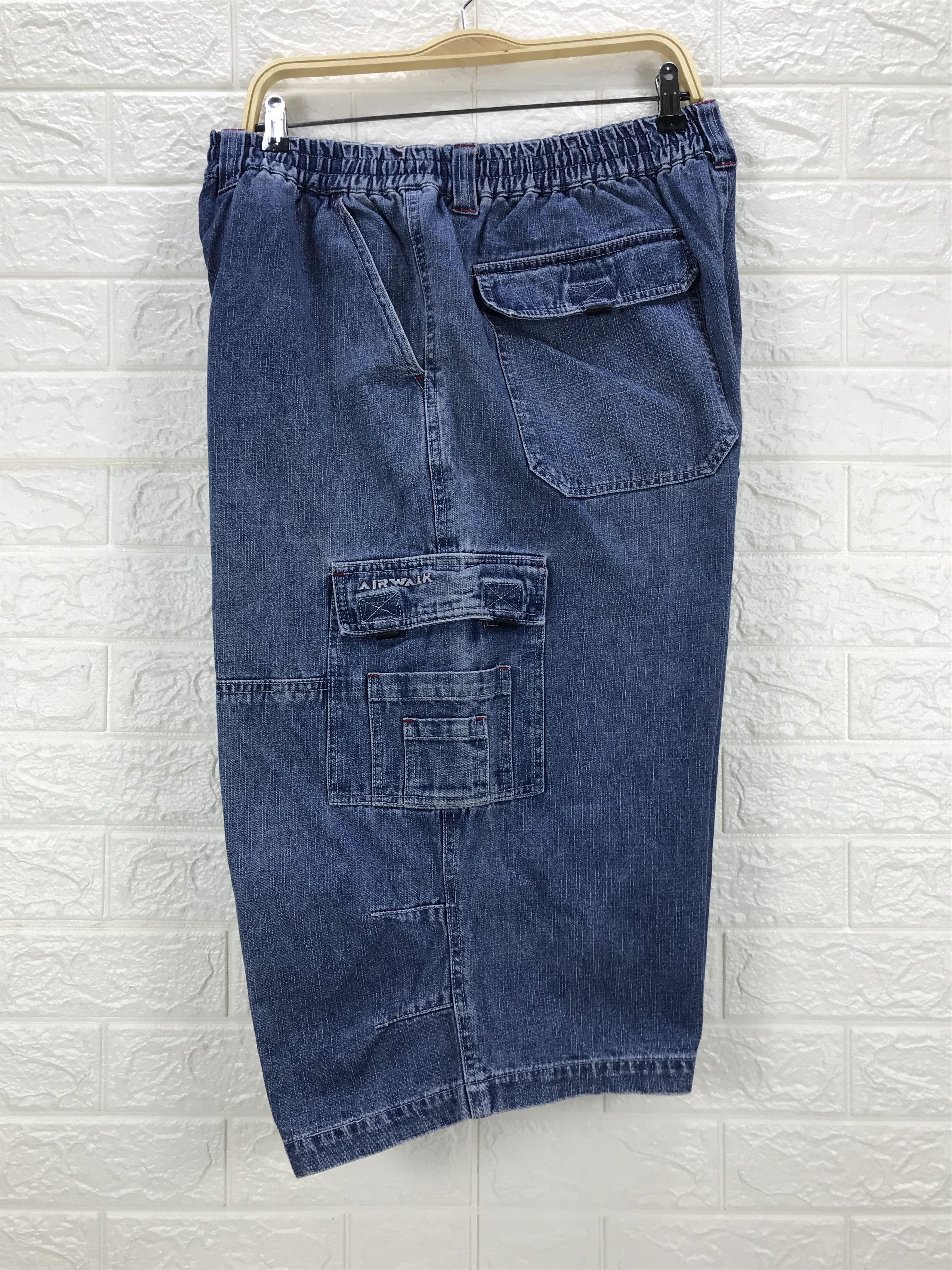 Airwalk Vintage Airwalk Jorts Baggy Cargo Jeans Size US 36 / EU 52 - 7 Thumbnail