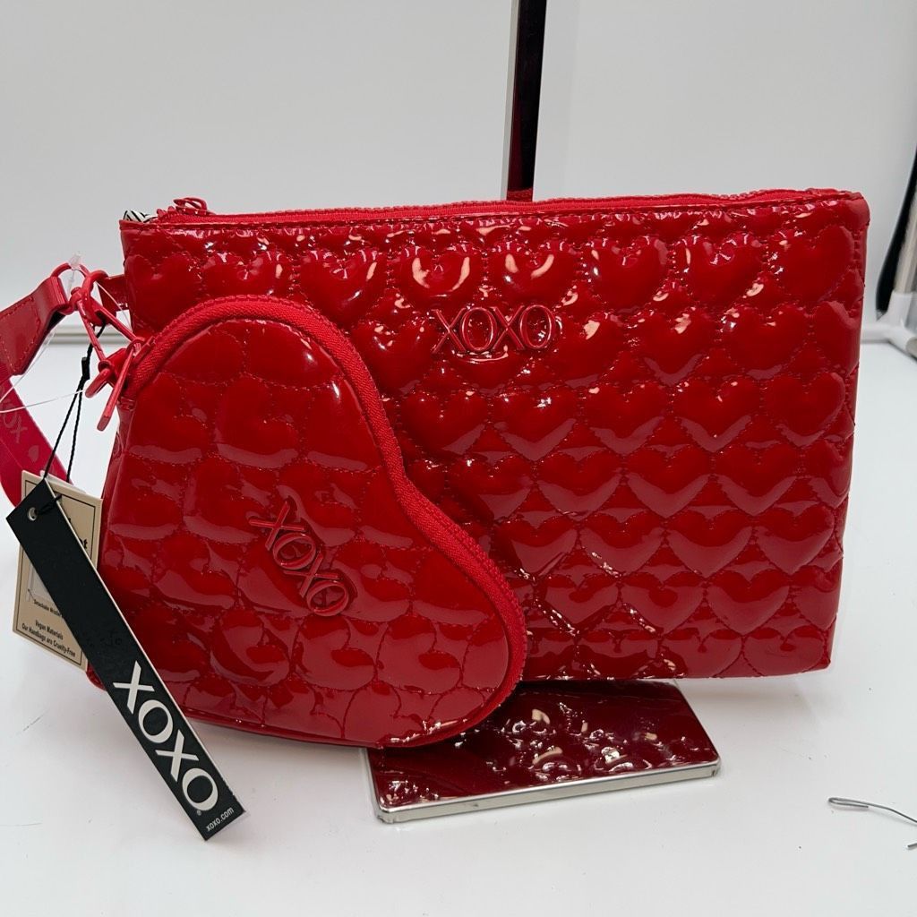 XOXO XOXO Faux Patent Leather Wristlet Duo Pouch and Heart In Can Size ONE SIZE - 1 Thumbnail