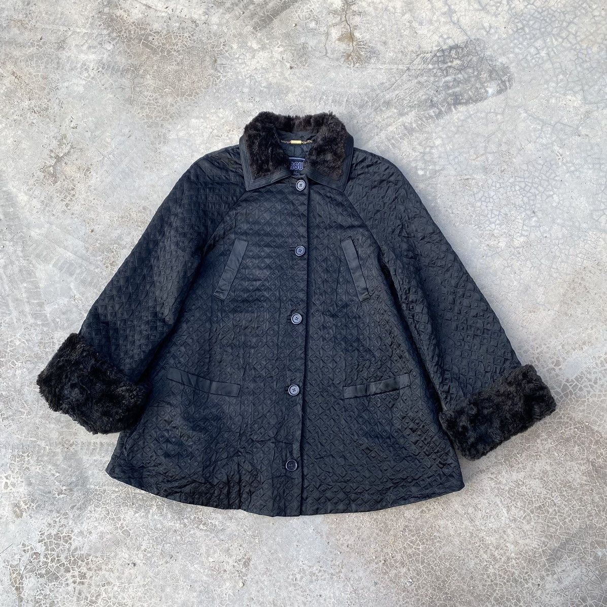 Versace Versus GIANNI VERSACE Quilted Faux Fur Collar Coat Jacket Size S / US 4 / IT 40 - 2 Thumbnail