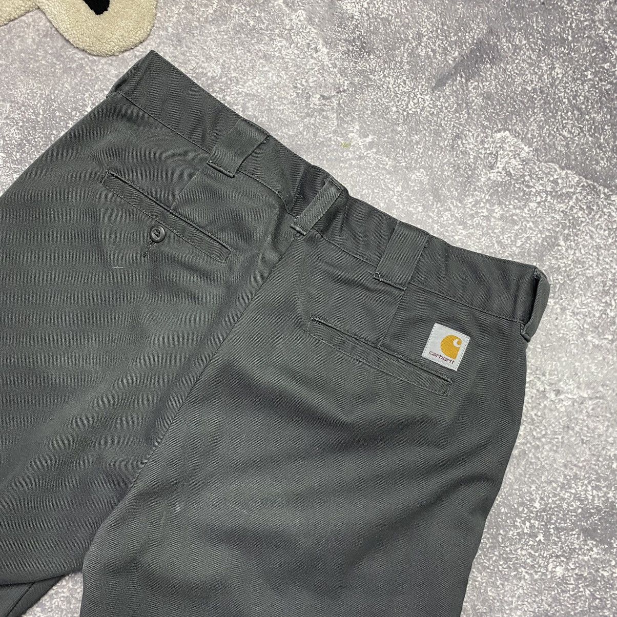 Vintage Vintage Carhartt Wip Patch logo workwear y2k shorts Size US 31 - 4 Thumbnail