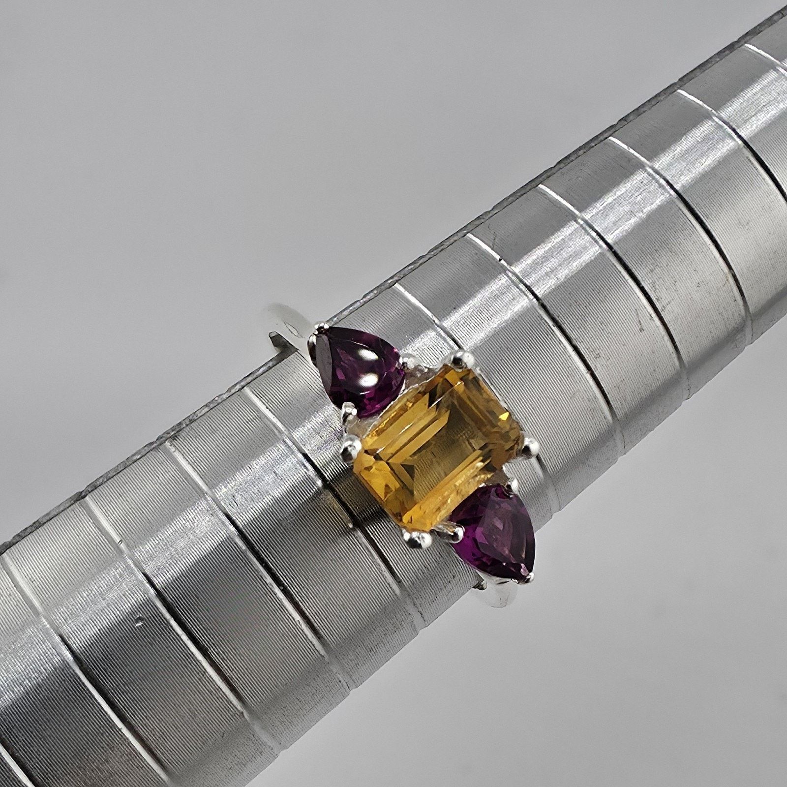 Other Sterling Silver Citrine Ring Yellow Purple Three Stone 7 Size ONE SIZE - 3 Thumbnail