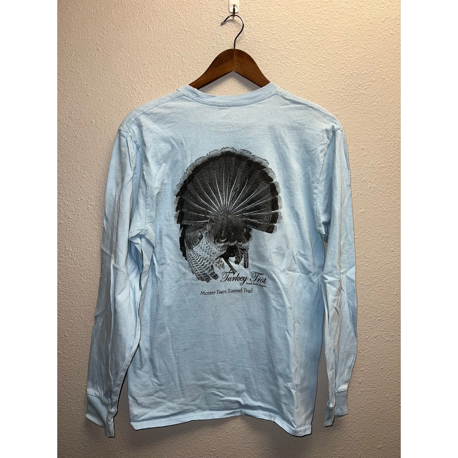 Port & Company Turkey Trot Long Sleeve Shirt Oregon Mosier Tee Medium Size US M / EU 48-50 / 2 - 1 Thumbnail