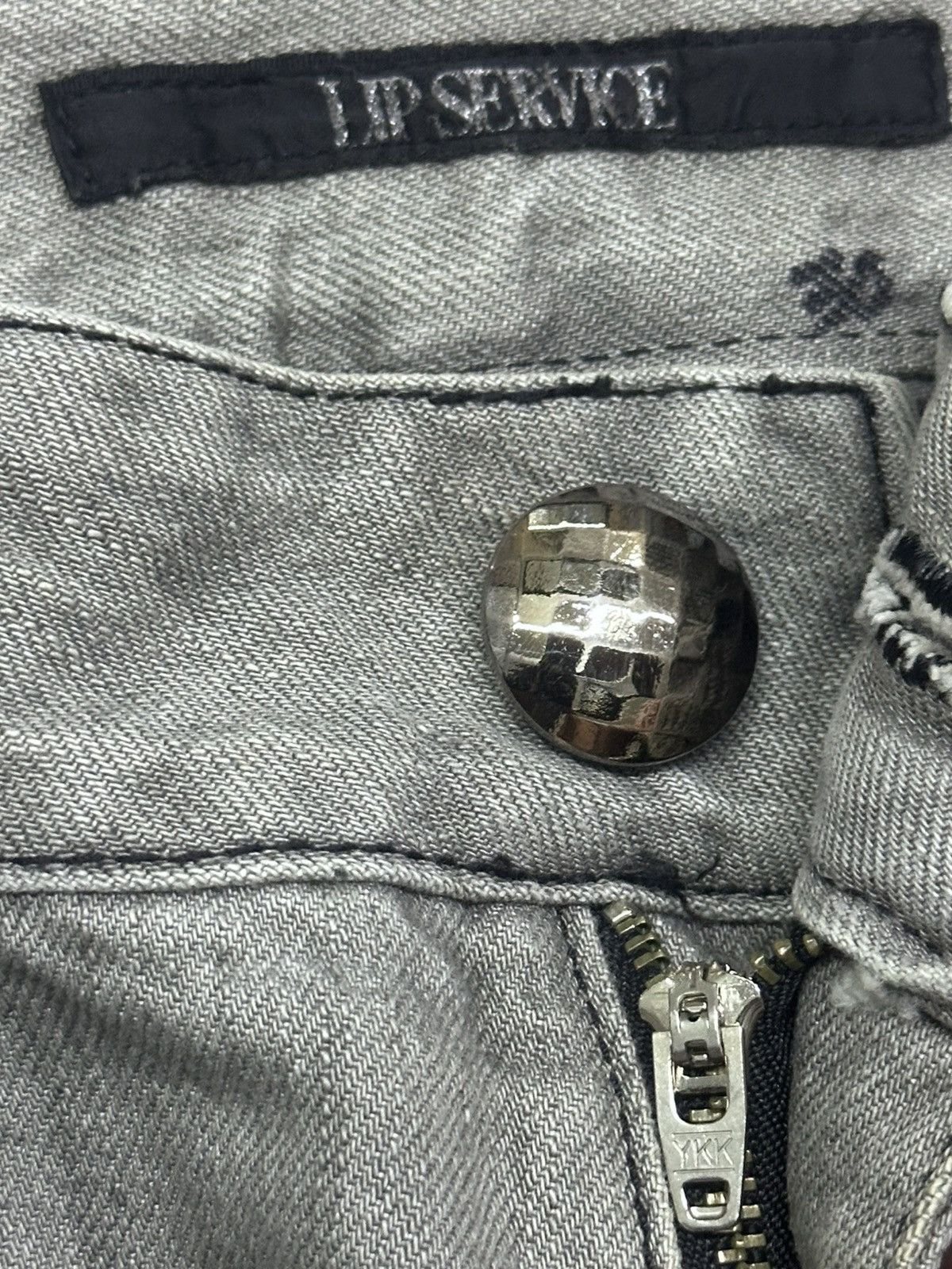 Lip Service Vintage LIP SERVICE Distressed Jeans with Painted & Faded Size US 31 - 12 Thumbnail