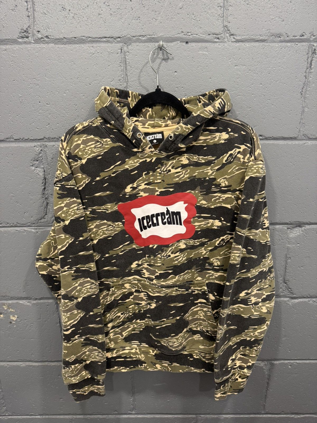 Billionaire Boys Club Vintage billionaire boy club IceCream Logo Camo Hoodie Size US L / EU 52-54 / 3 - 1 Thumbnail