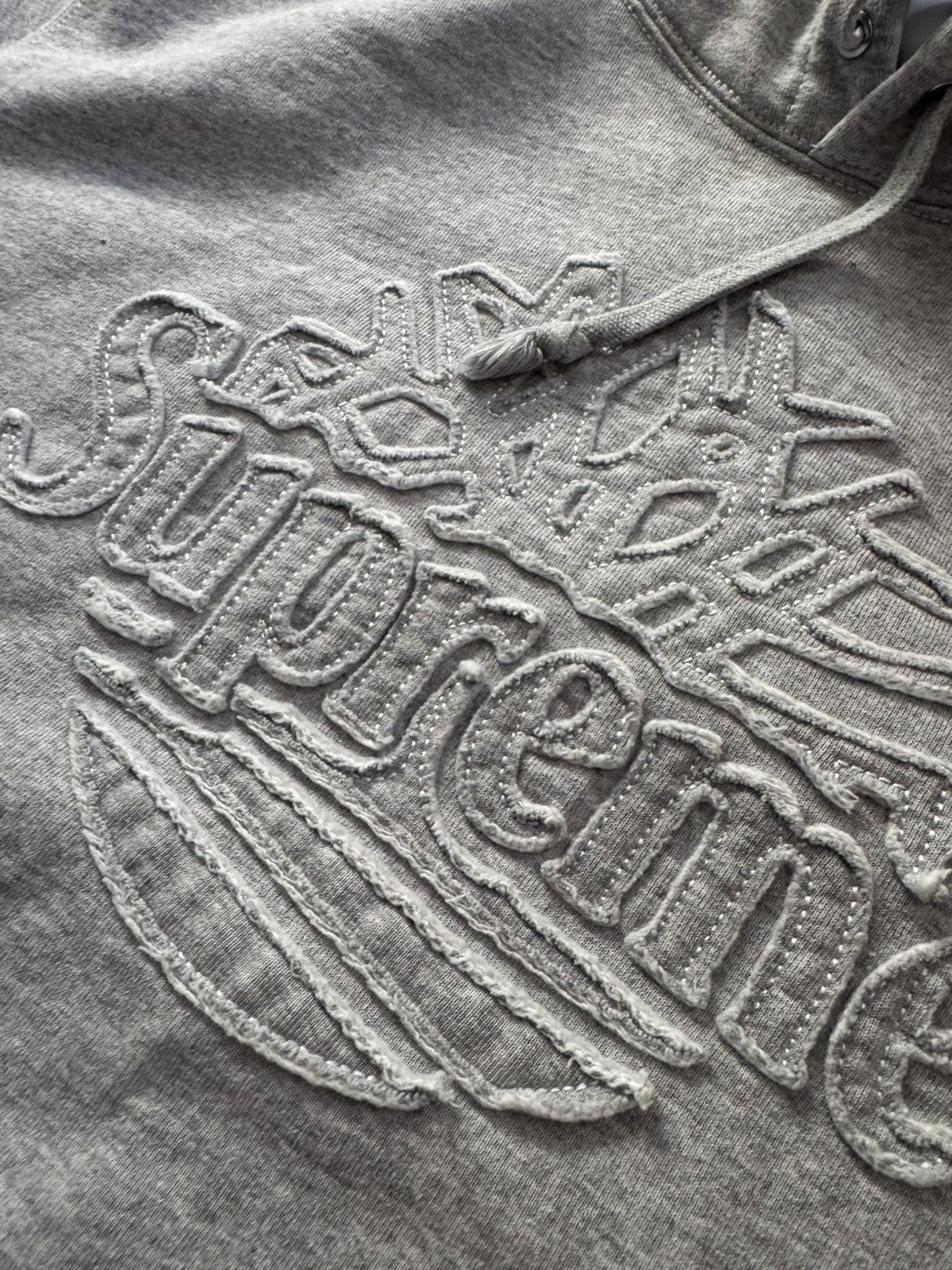 Supreme SUPREME x TIMBERLAND hoodie sizes in photos by tape measure Size US M / EU 48-50 / 2 - 13 Thumbnail