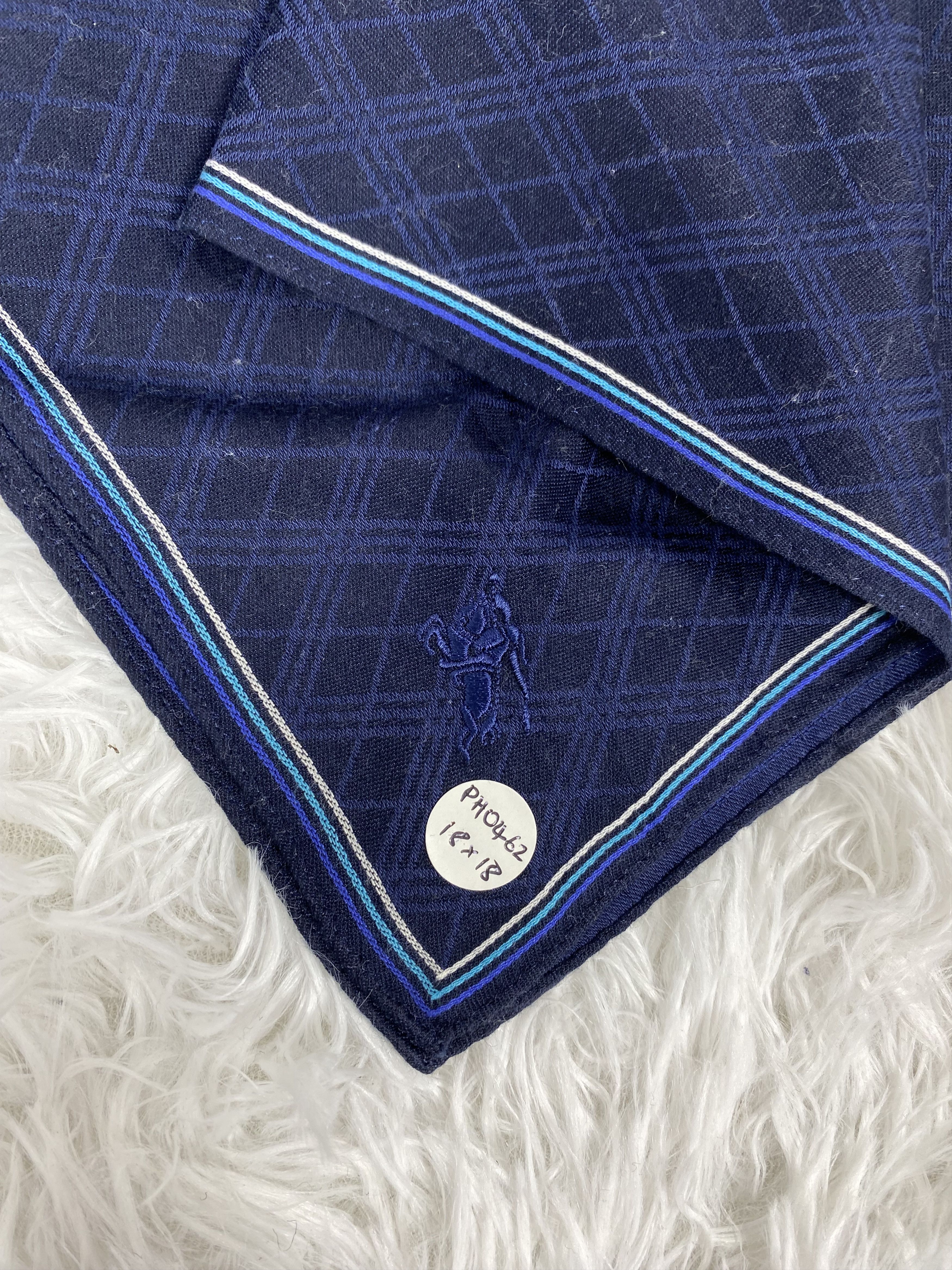 Burberry Vintage Burberry Handkerchief Neckerchief PH0462 Size ONE SIZE - 2 Thumbnail
