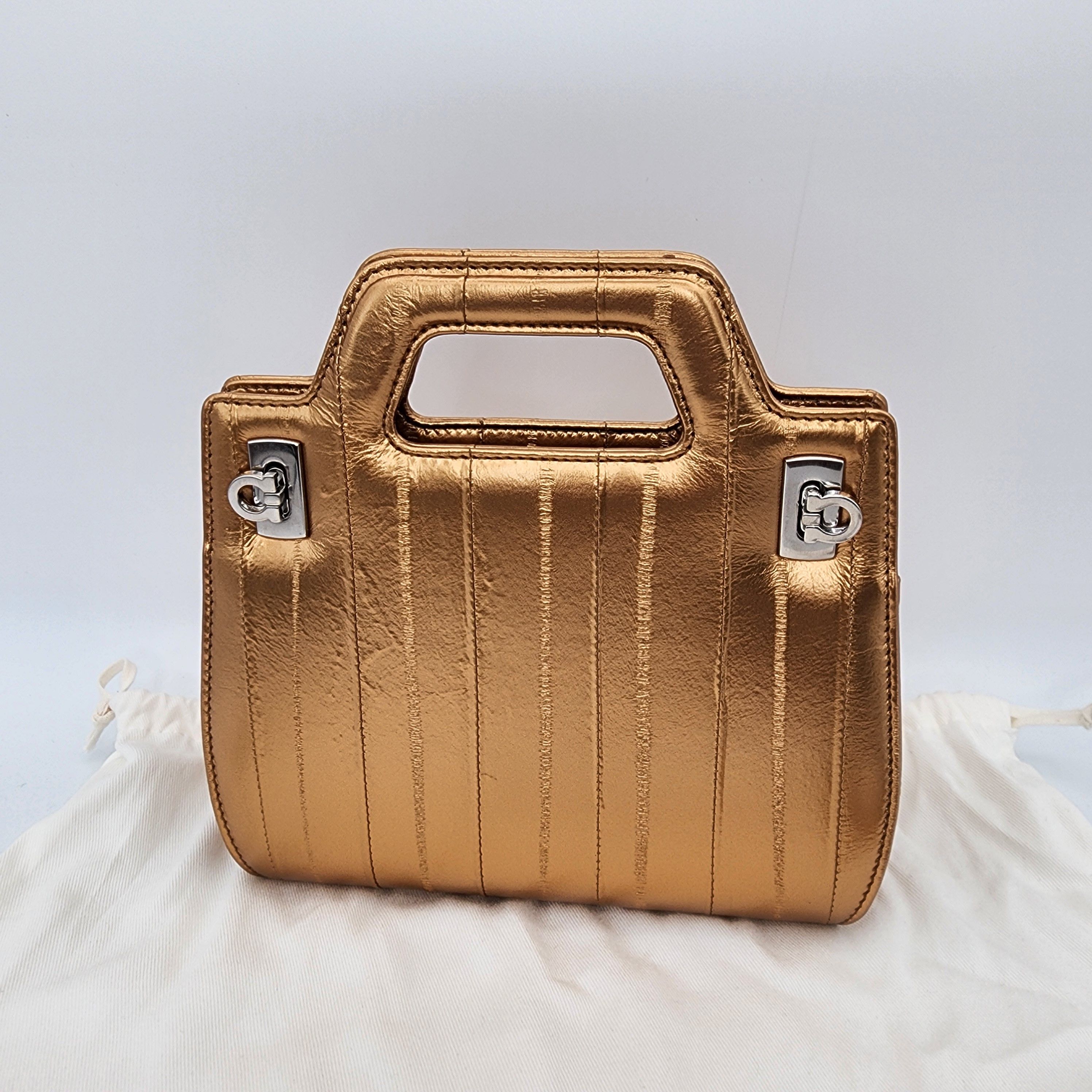 Salvatore Ferragamo Wanda Mini Tote Bag in Gold, Women's