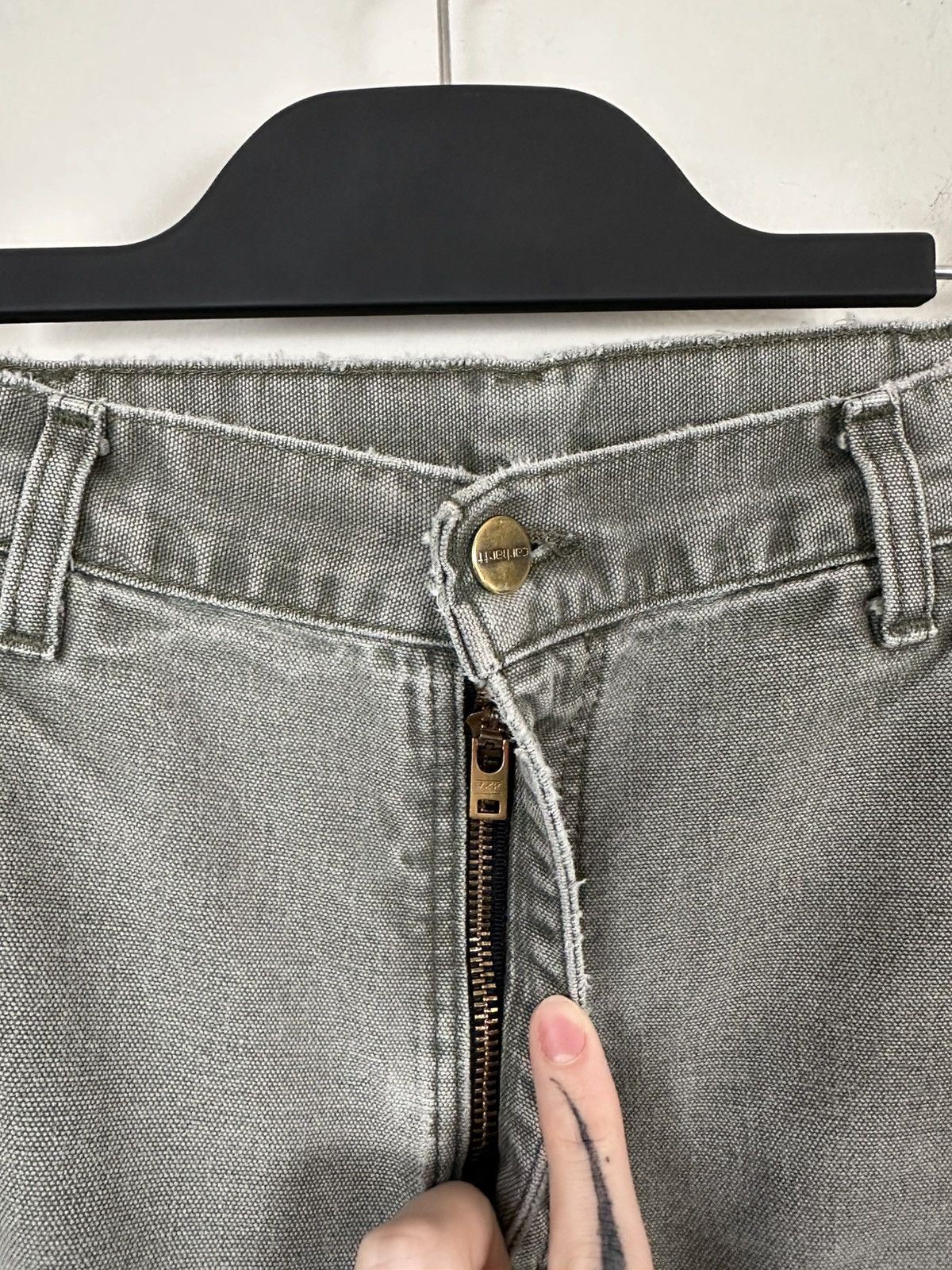 Carhartt (31x30) CRAZY THRASHED REPAIRED Carhartt Double Knee Pants Size US 31 - 7 Thumbnail