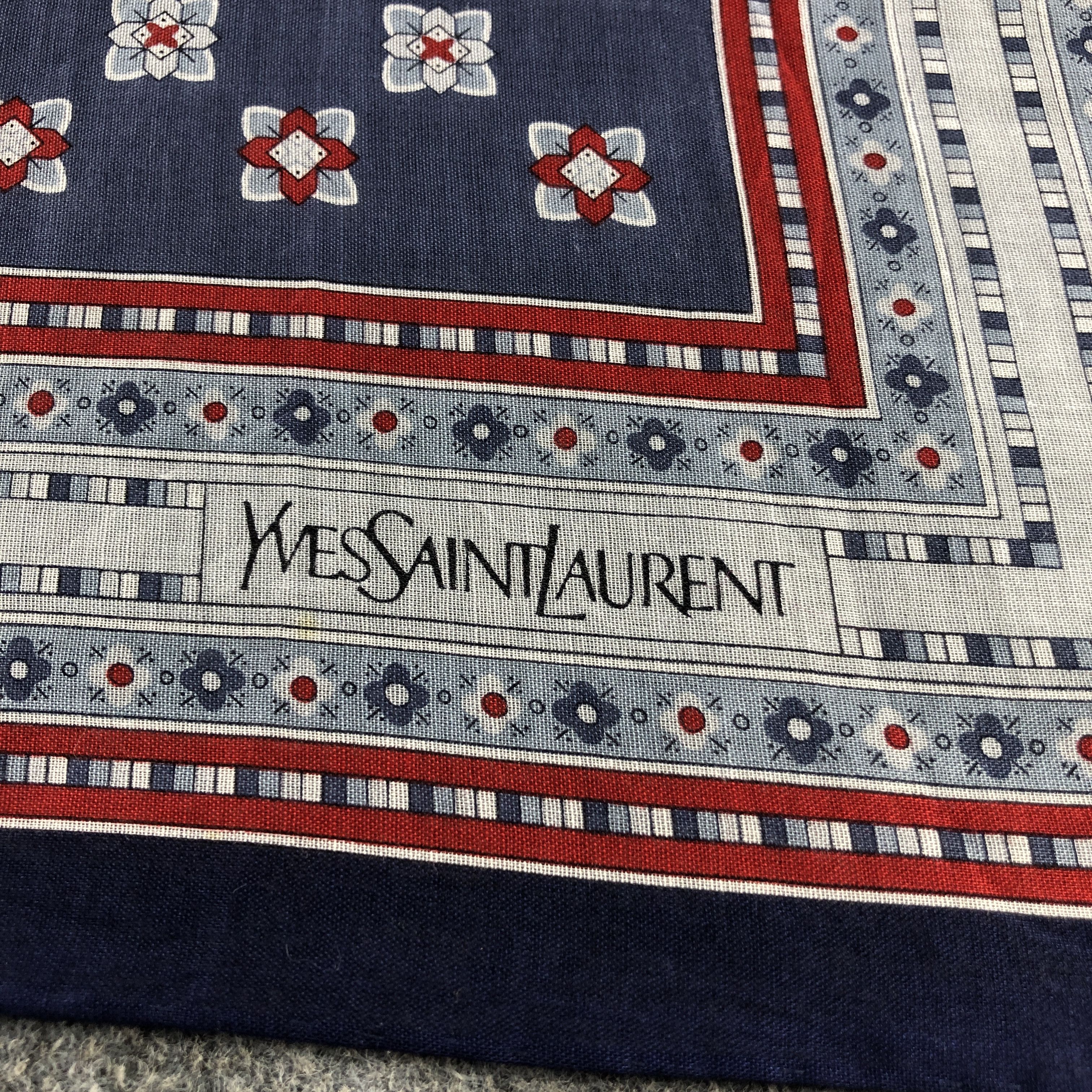 Yves Saint Laurent YSL Handkerchief Neckerchief Bandana H2752 Size ONE SIZE - 4 Thumbnail