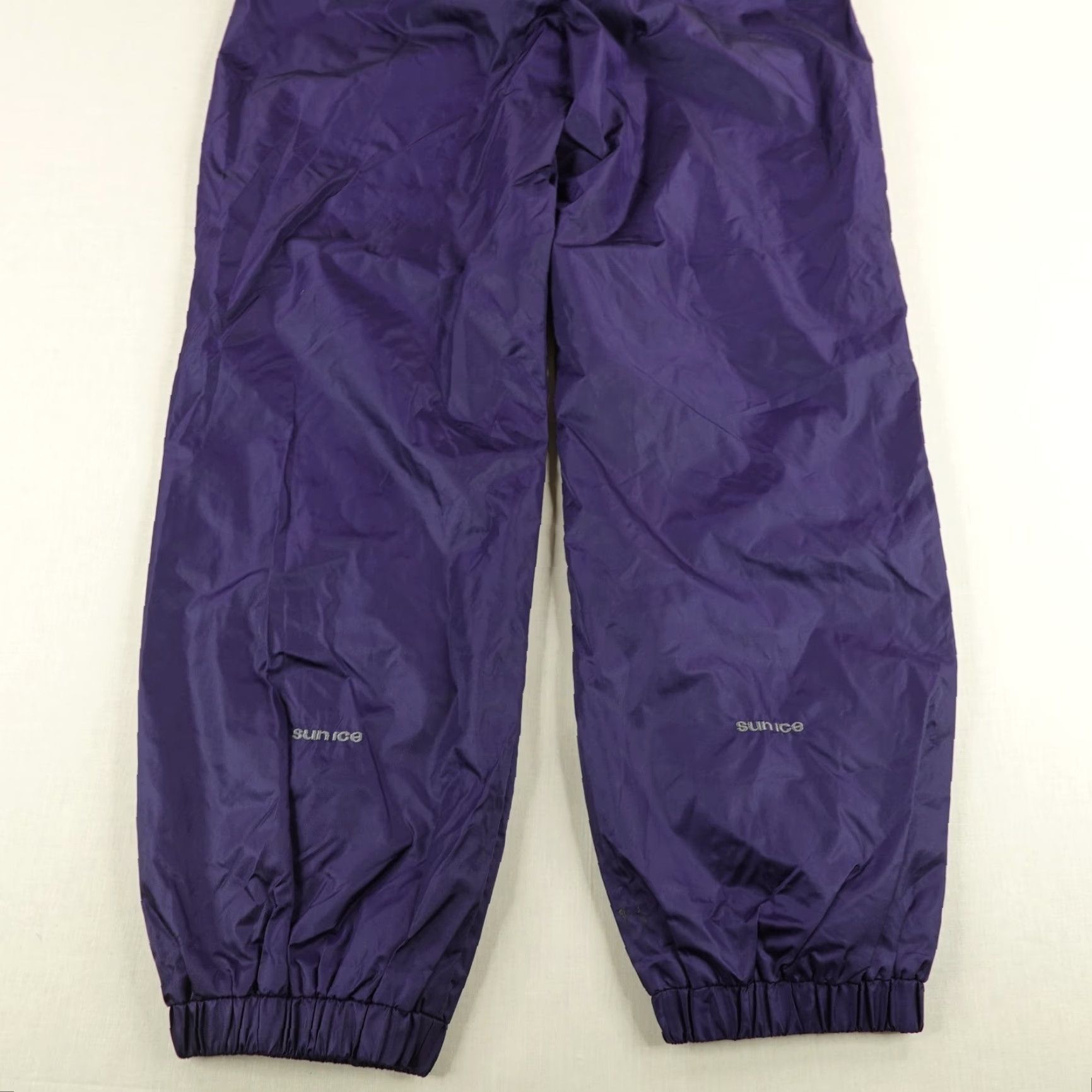 Vintage VINTAGE Sunice Men's Waterproof Tapered Golf Rain Pants Size 36 Blue 90s Outdoor Activewear Size US 35 - 7 Thumbnail