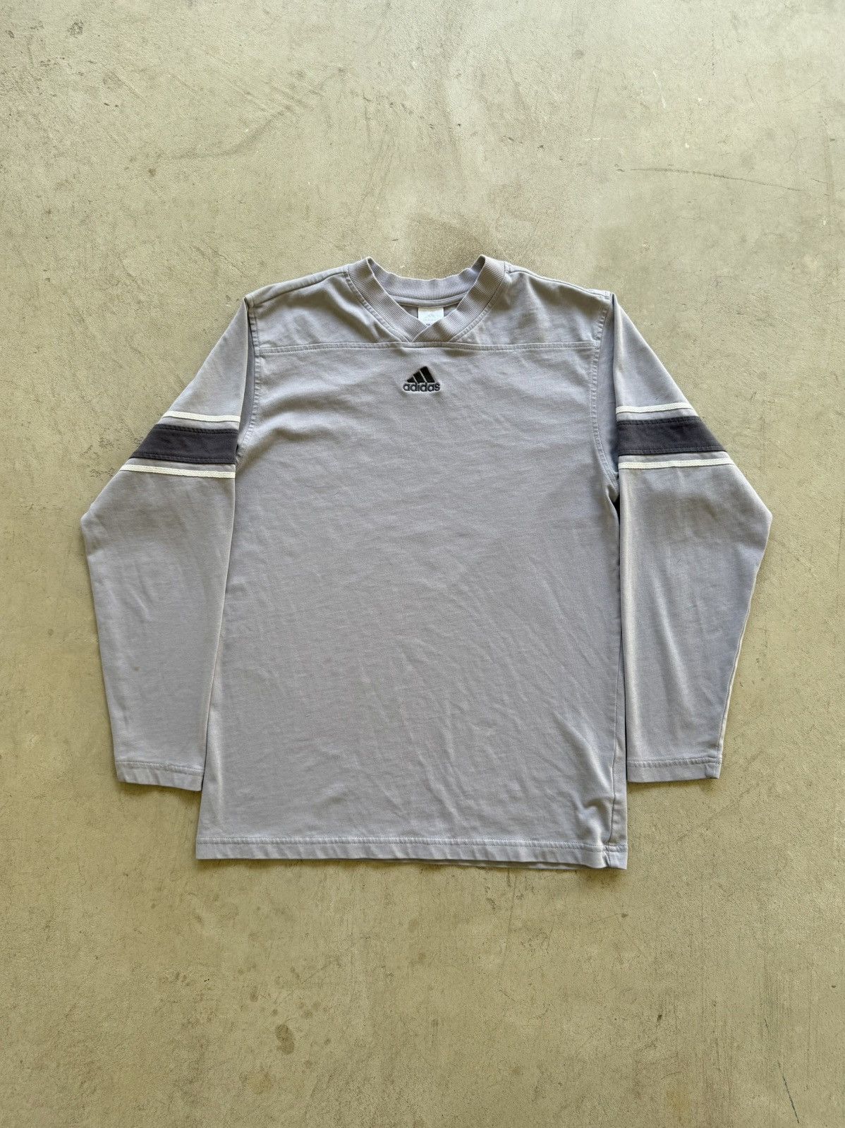 Adidas Adidas Center Logo Y2K Longsleeve Shirt Size US L / EU 52-54 / 3 - 1 Thumbnail