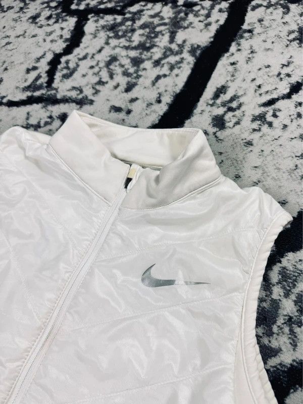 Nike Nike White Swoosh Down Vest XS Size XS / US 0-2 / IT 36-38 - 3 Thumbnail