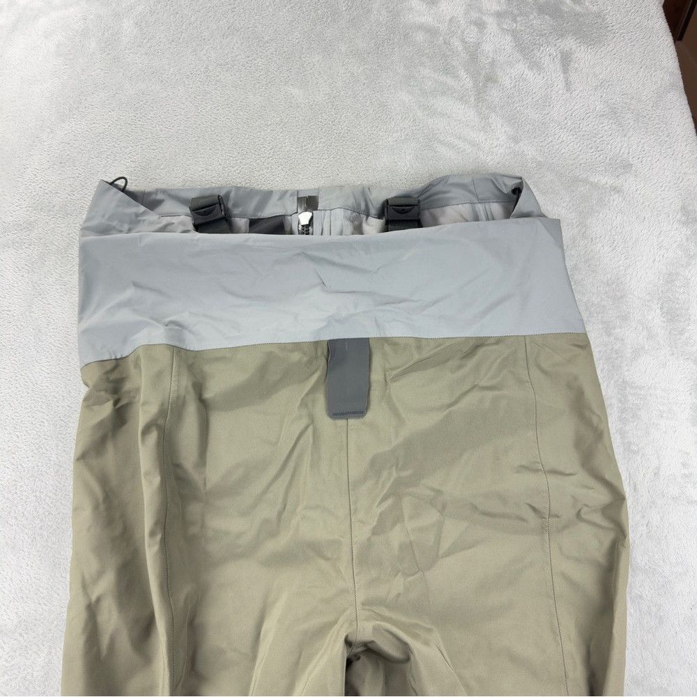 Patagonia Patagonia NWT Men's Size Large Short Rio Gallegos Fishing W Size US L / EU 52-54 / 3 - 6 Thumbnail