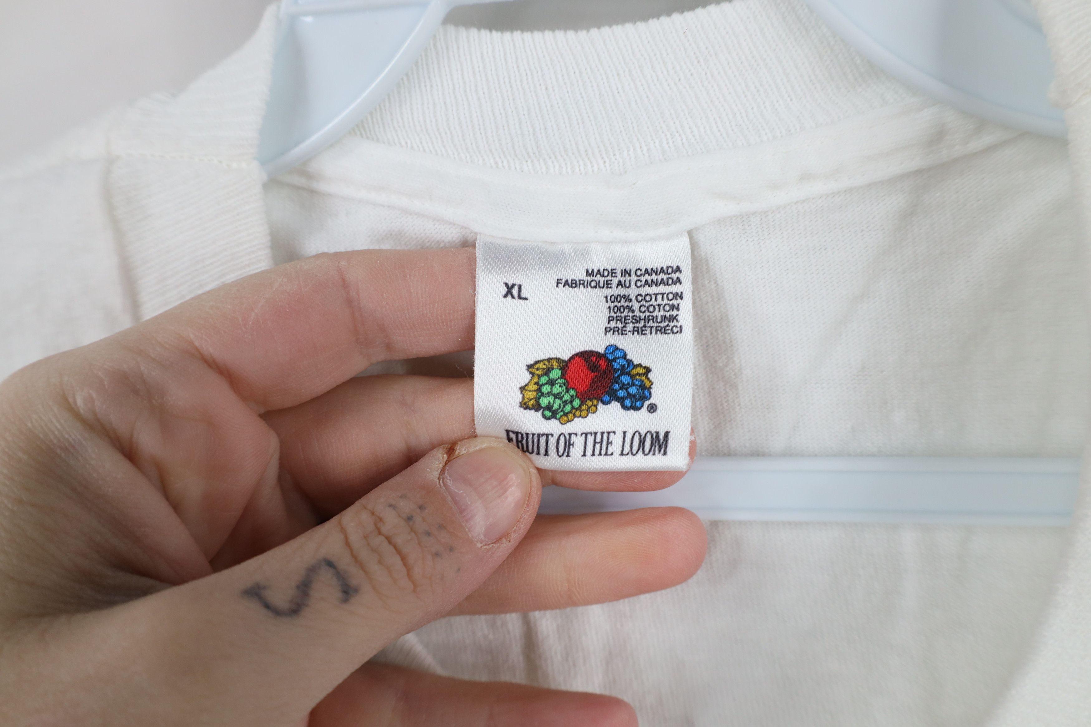 Vintage Vintage 90s Streetwear Dawson City Yukon Bear T-Shirt White Size US XL / EU 56 / 4 - 6 Thumbnail