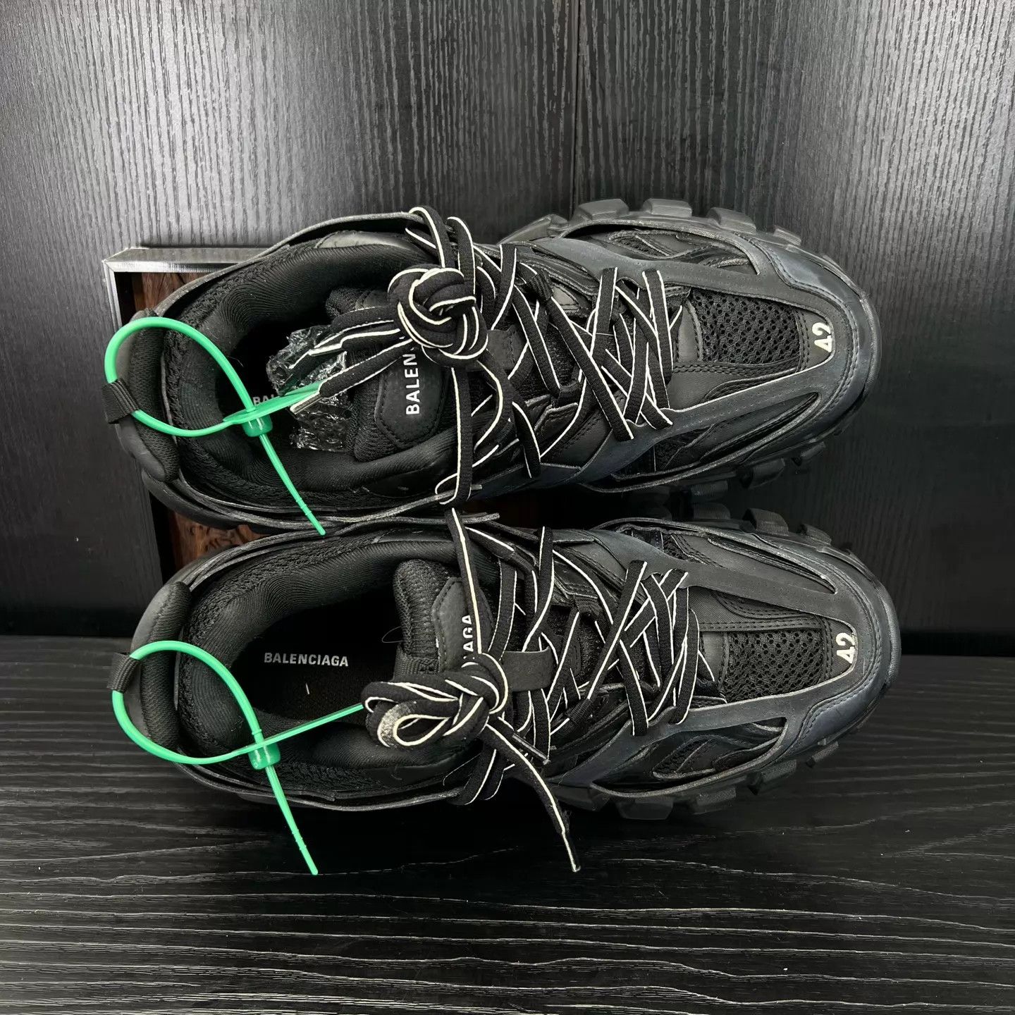 Balenciaga Balenciaga Track Black 42 Like New Size US 9 / EU 42 - 8 Thumbnail