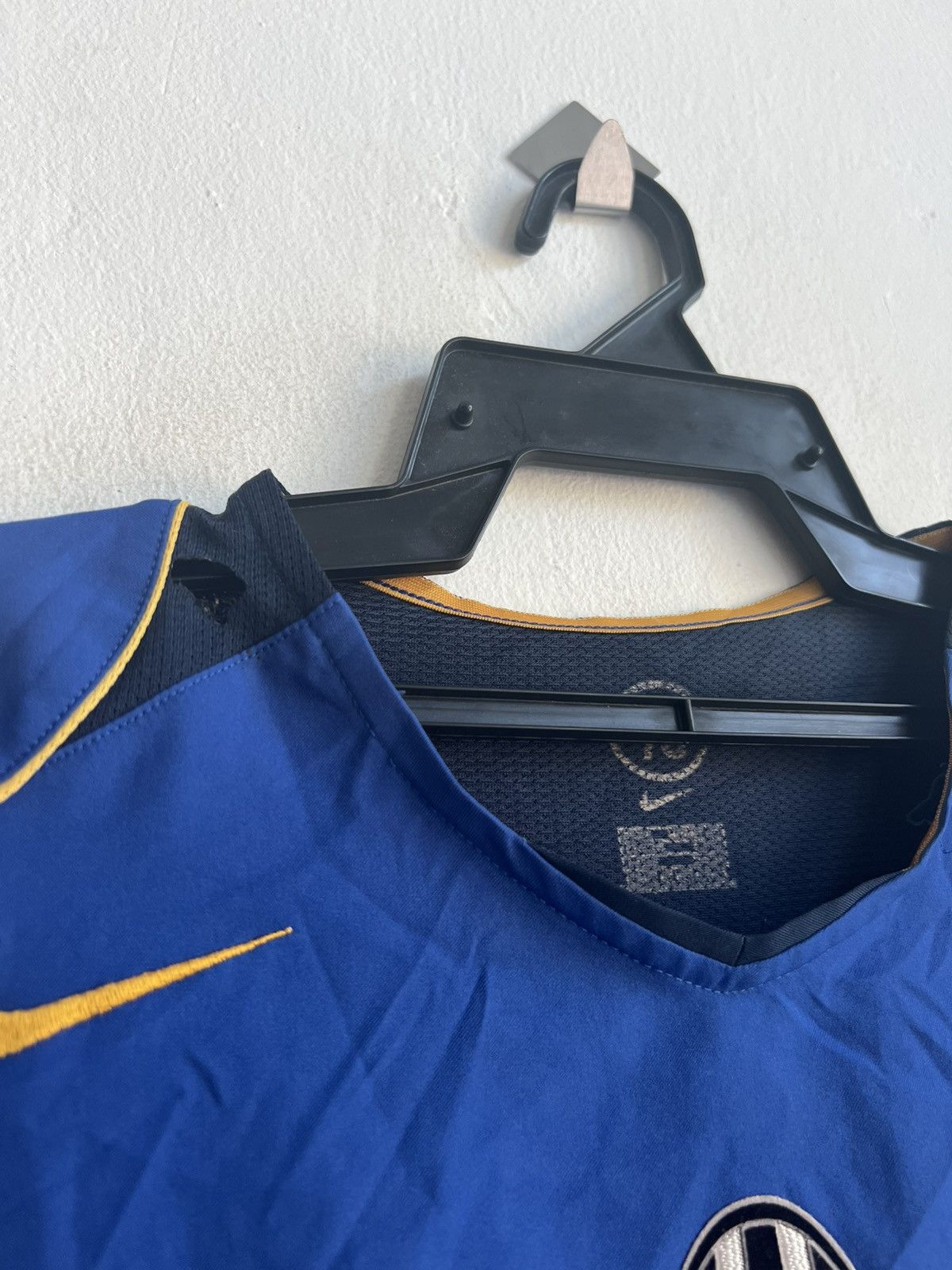 Nike Vintage Original Nike 2004-05 Juventus FC Away Jersey Size US M / EU 48-50 / 2 - 7 Thumbnail