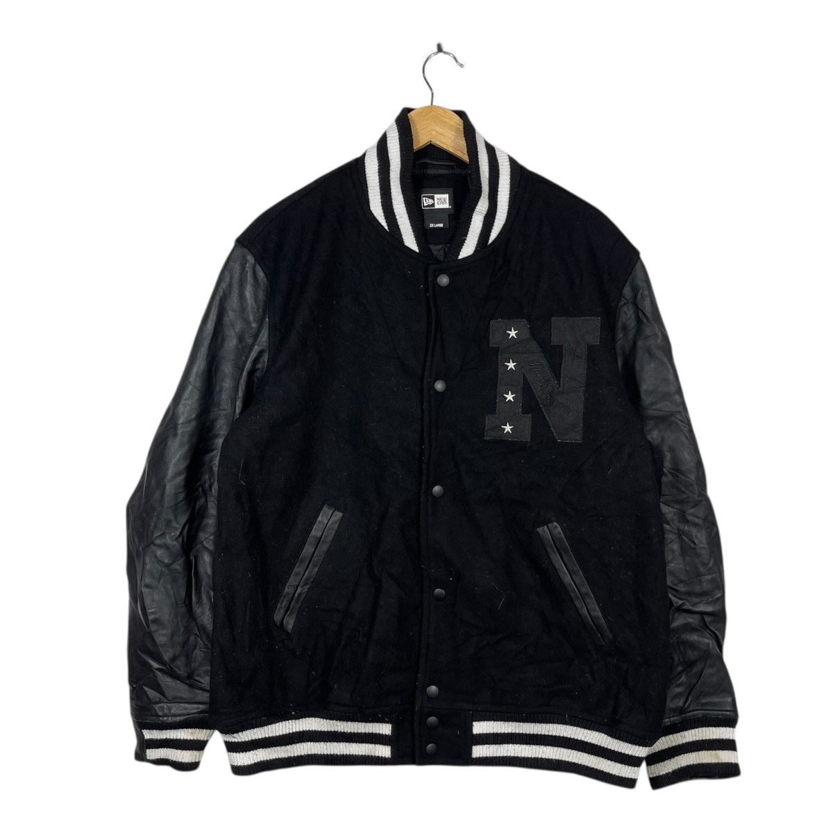 New Era New Era Varsity Jacket Black Wool Leather Sleeve Letterman Size US XXL / EU 58 / 5 - 1 Thumbnail