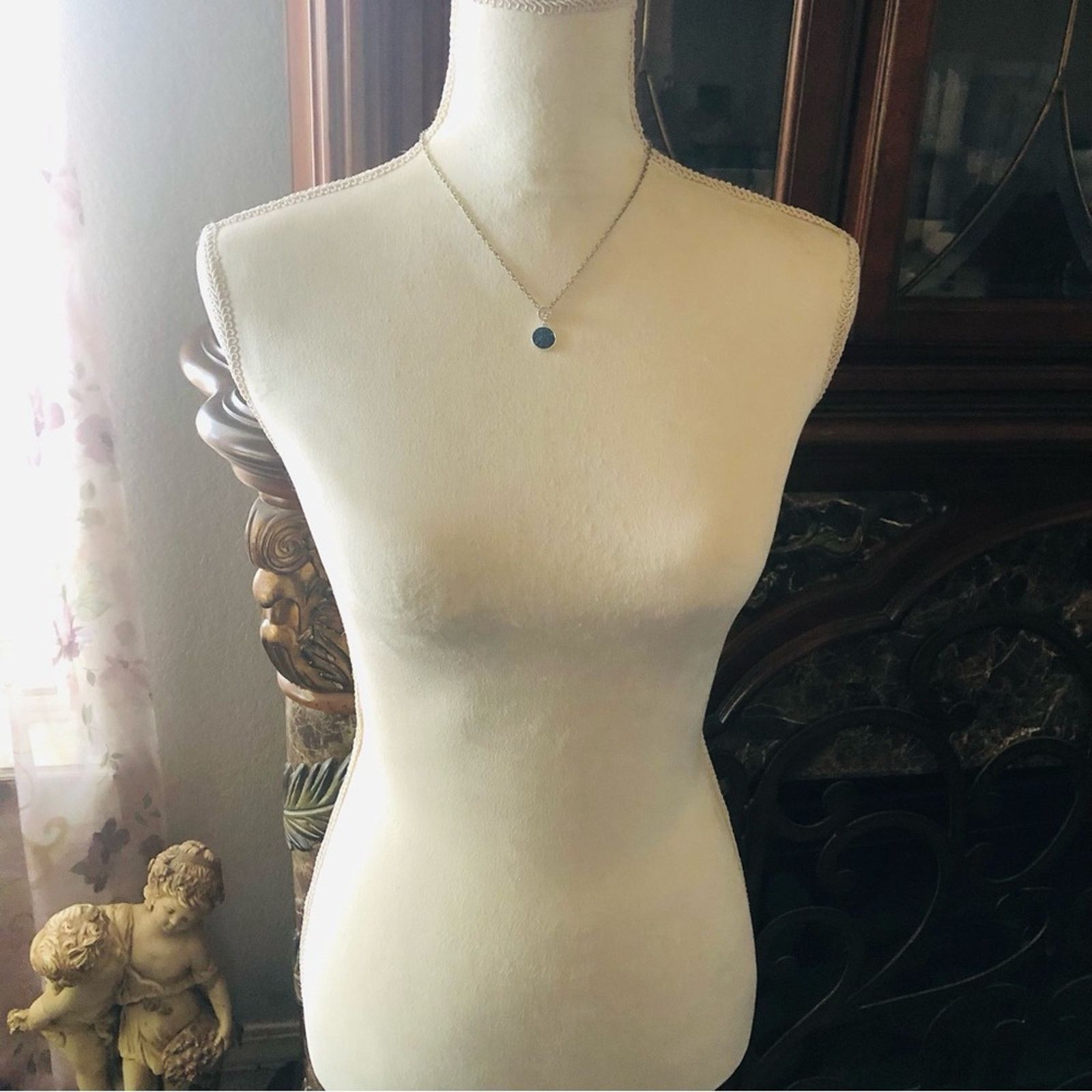 Jewelry Blue sparkle faux drusy pendant on chain necklace Size ONE SIZE - 7 Thumbnail