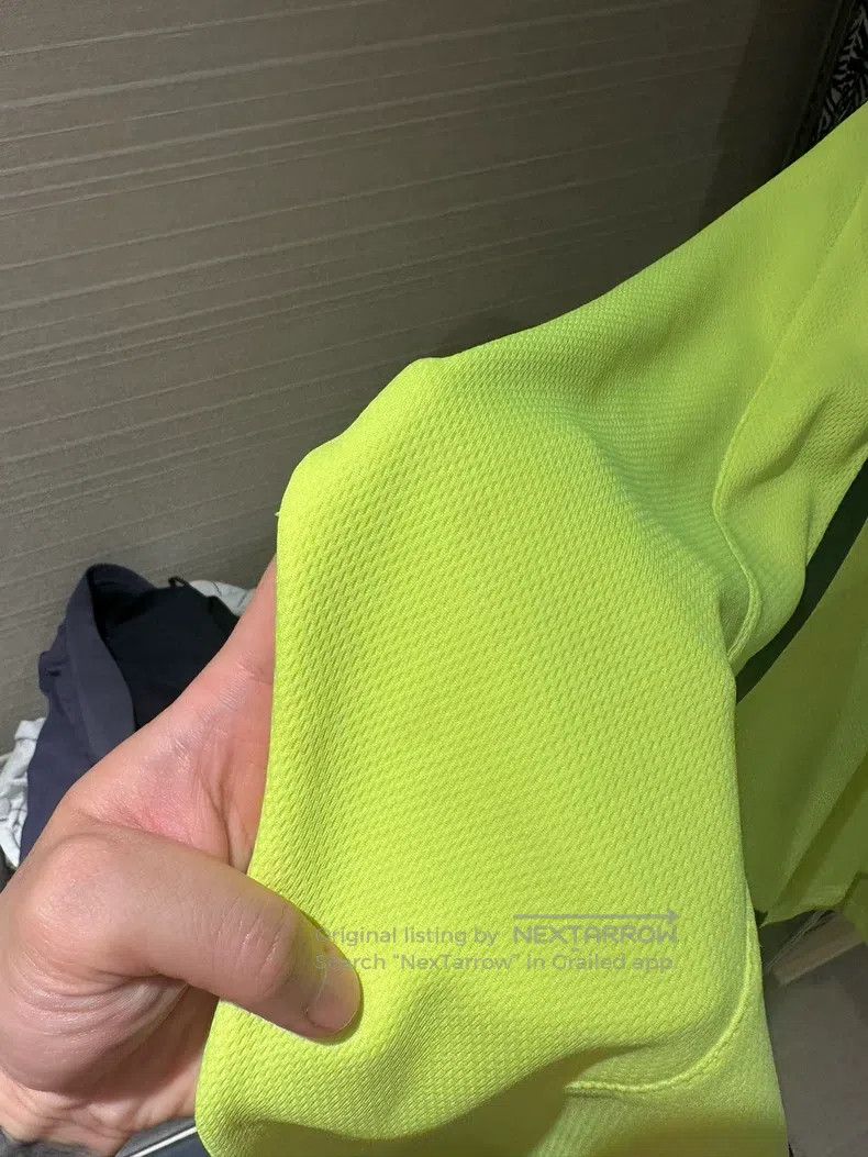 Balenciaga Balenciaga Neon Yellow Green Embroidered Netting Soccer Se Size US S / EU 44-46 / 1 - 3 Thumbnail