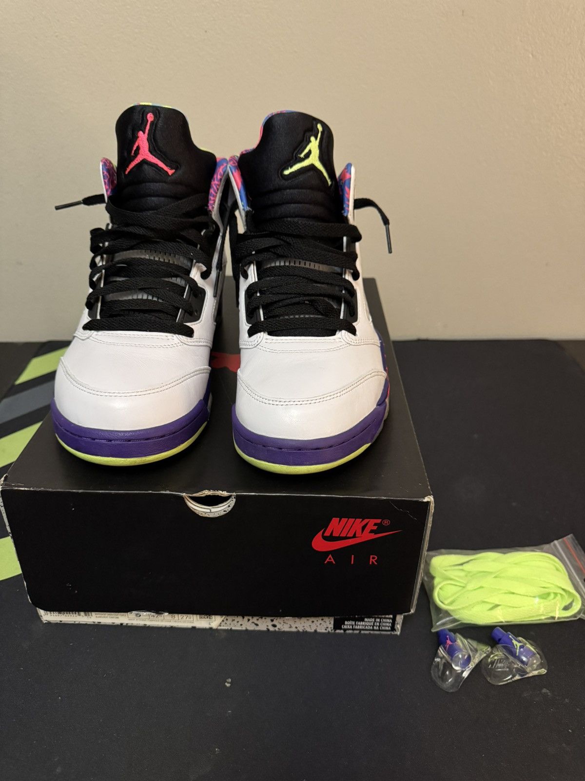 Jordan Brand Nike Air Jordan Retro 5 Alternate Belair White Black Size 9 Size US 9 / EU 42 - 1 Thumbnail