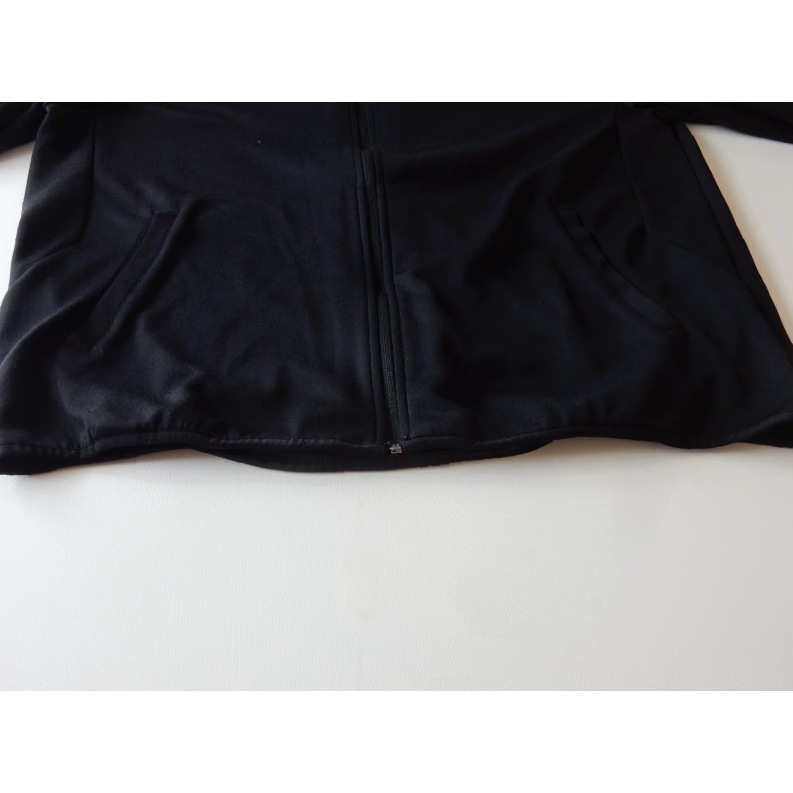 Puma PUMA Jacket Men’s XL Bomber Black - Cotton Outer Shell - 30 Sleeve Length - 24 1/2 Chest - China - Regular Size Size US XL / EU 56 / 4 - 2 Thumbnail