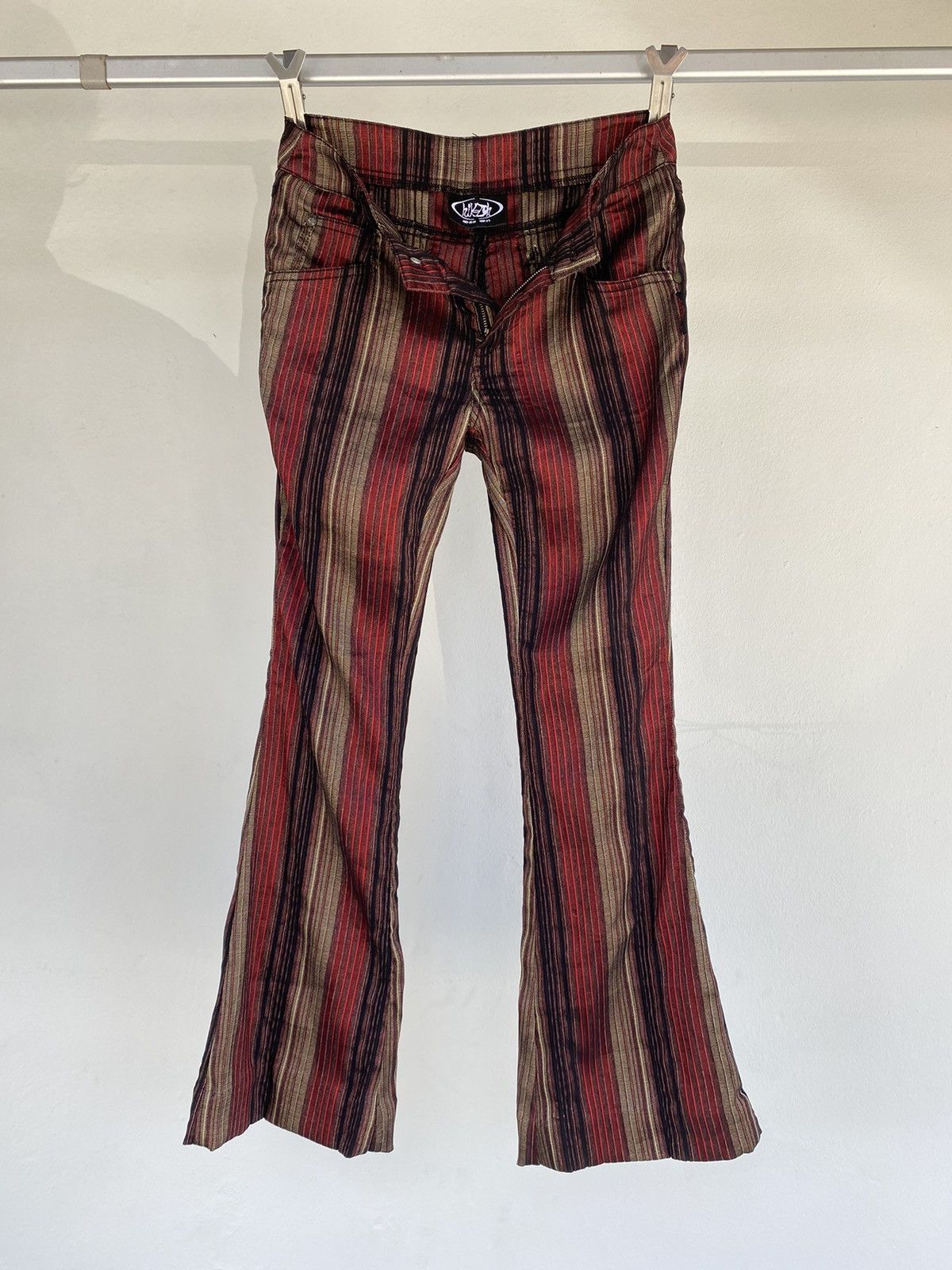 Ozz on pants