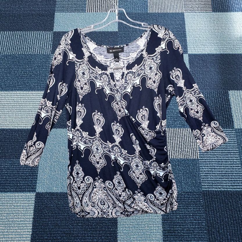 Vintage INC International Concepts Blouse Women Petite Blue Printed Wrap V-Neck Rayon 3/4 Sleeve Size M / US 6-8 / IT 42-44 - 1 Thumbnail