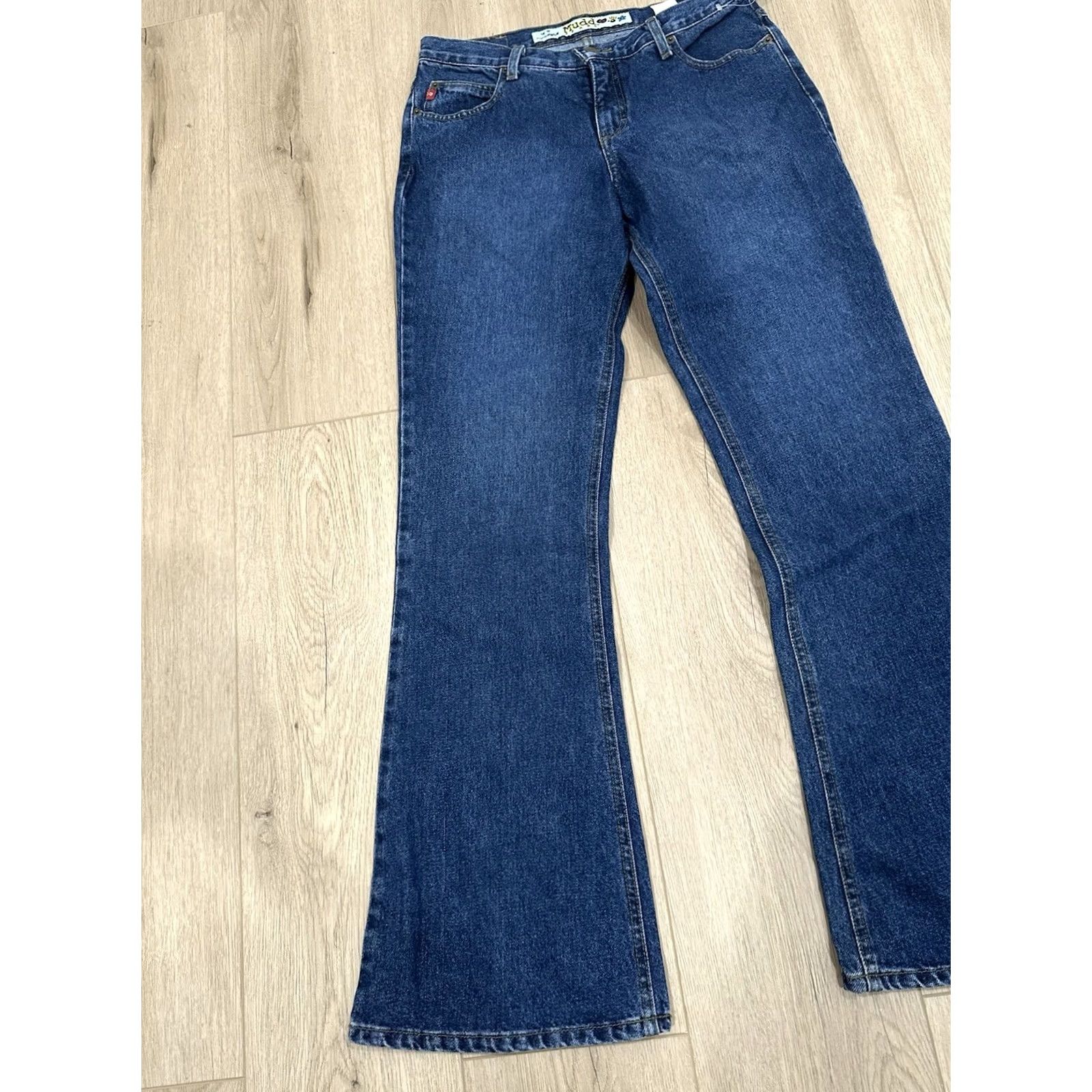 Bell VINTAGE Mudd Jeans NWT Size 11 Flare Bell Bottoms Boho Hippie Festival Womens Blue Denim 100% Cotton 90s Grunge Retro Shuffle Size 32" / US 10 / IT 46 - 3 Thumbnail